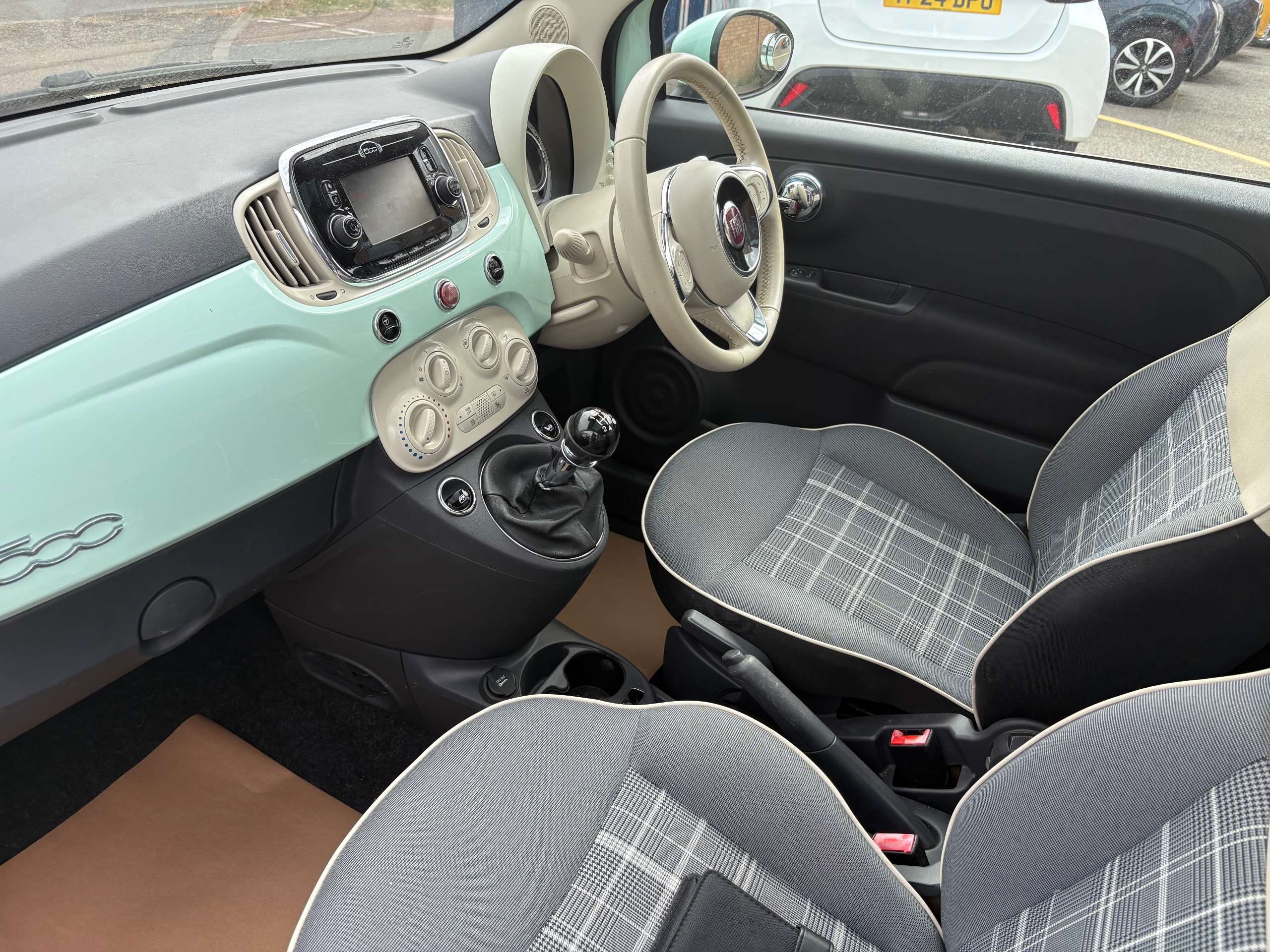 2016 FIAT 500 2016 FIAT 500