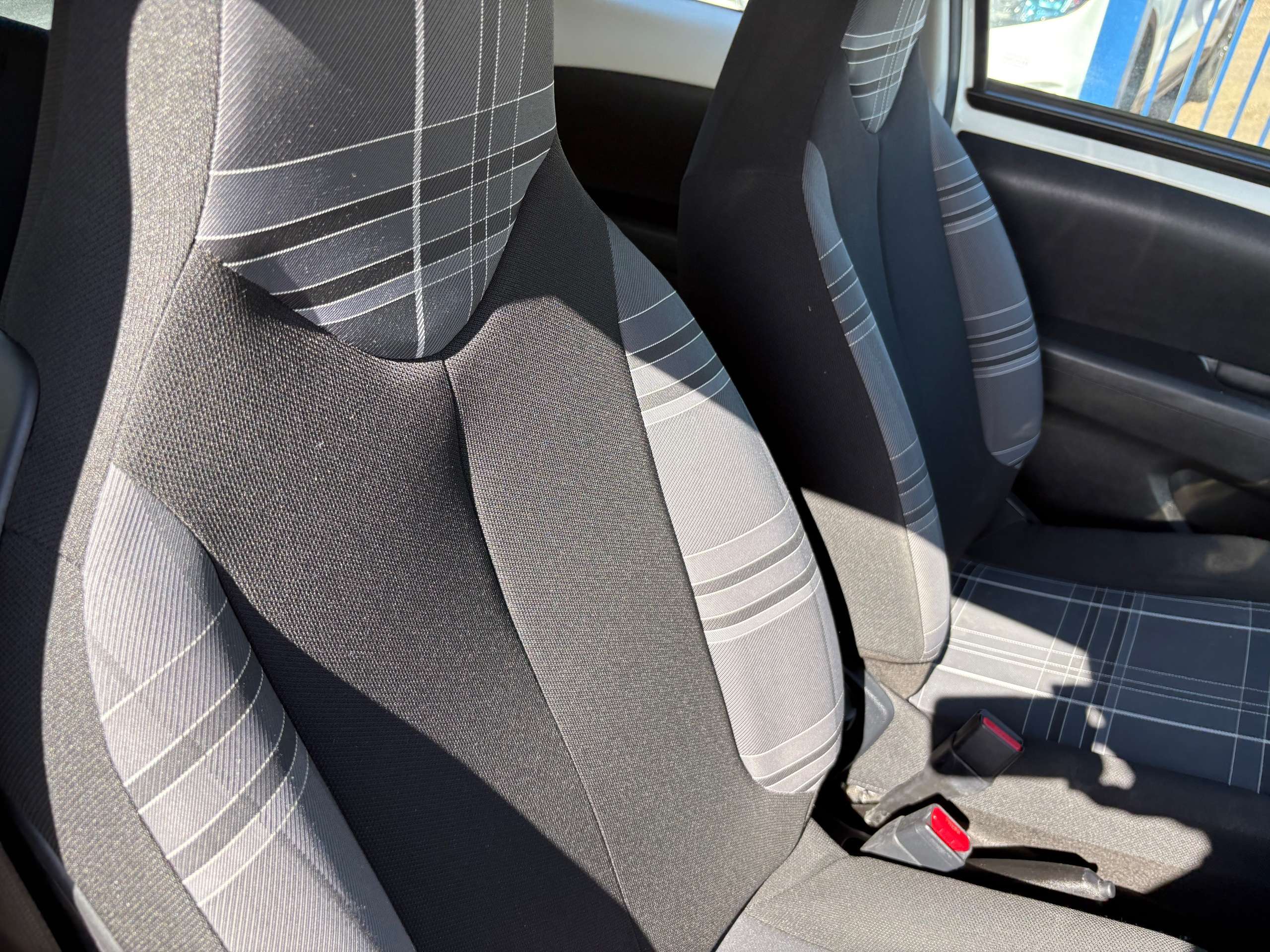 2017 PEUGEOT 108 2017 PEUGEOT 108