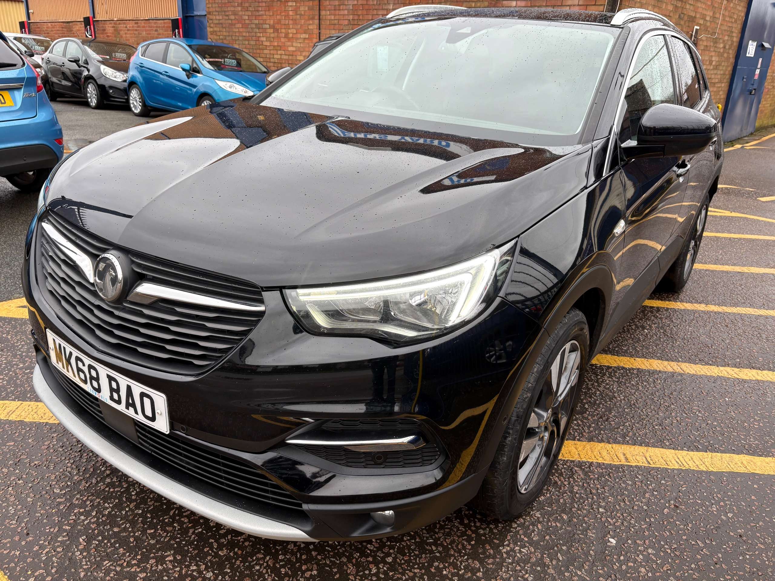 A 2018 VAUXHALL GRANDLAND X 1.2 Turbo Sport Nav SUV 5dr Petrol Manual Euro 6 (s/s) (130 ps) A 2018 VAUXHALL GRANDLAND X 1.2 Turbo Sport Nav SUV 5dr Petrol Manual Euro 6 (s/s) (130 ps)