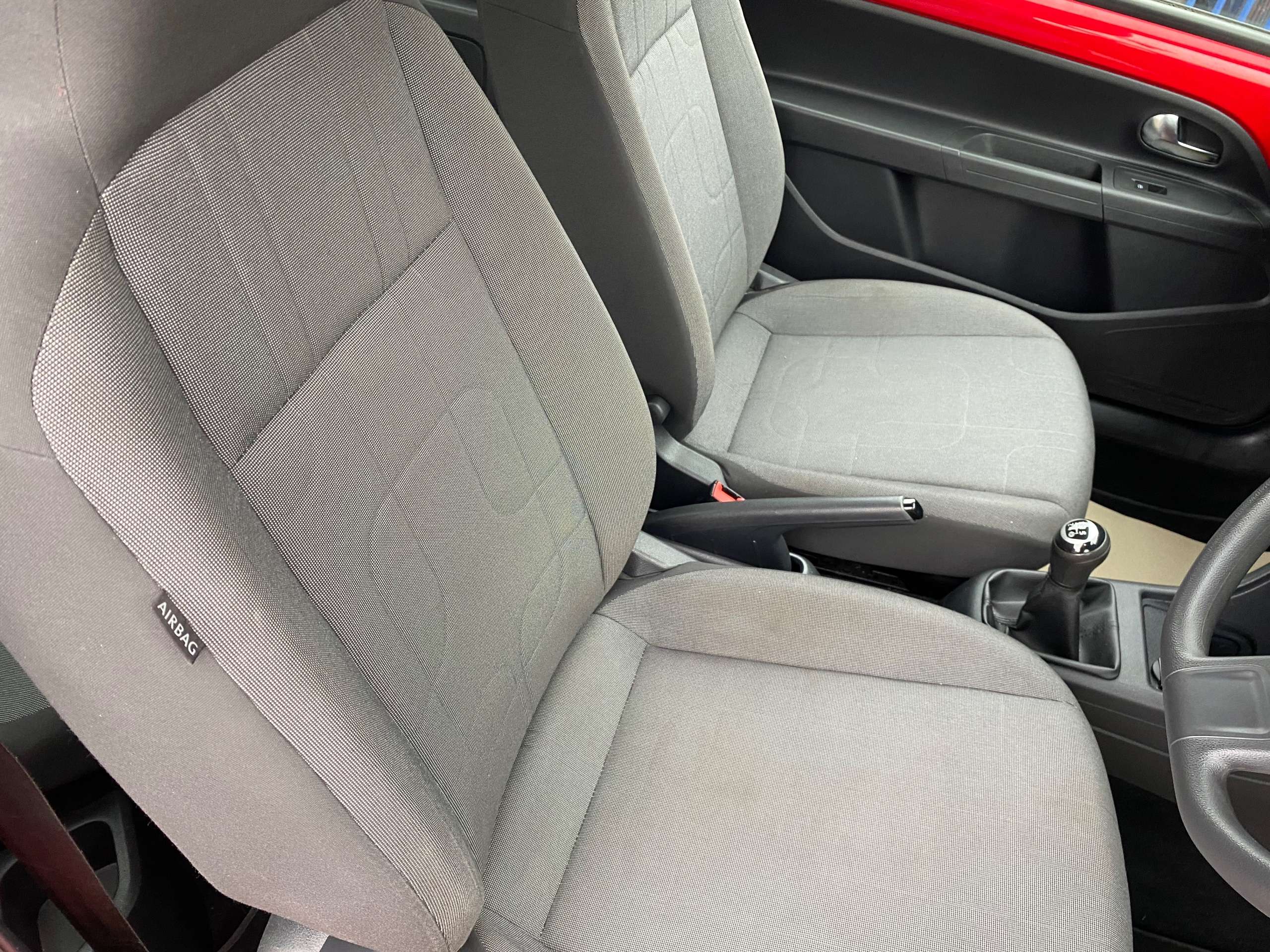 2013 VOLKSWAGEN UP 2013 VOLKSWAGEN UP