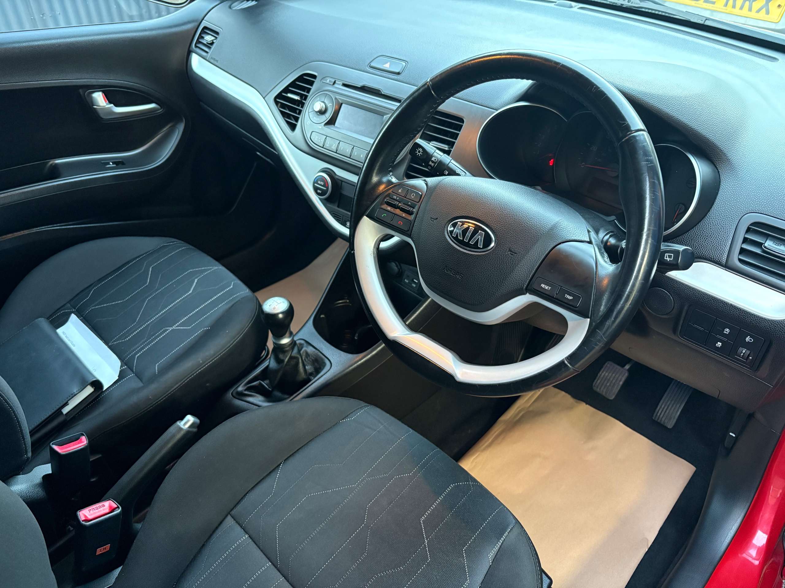 2016 KIA PICANTO 2016 KIA PICANTO