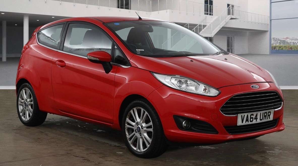 A 2015 FORD FIESTA 1.25 Zetec Hatchback 3dr Petrol Manual Euro 5 (82 ps) A 2015 FORD FIESTA 1.25 Zetec Hatchback 3dr Petrol Manual Euro 5 (82 ps)