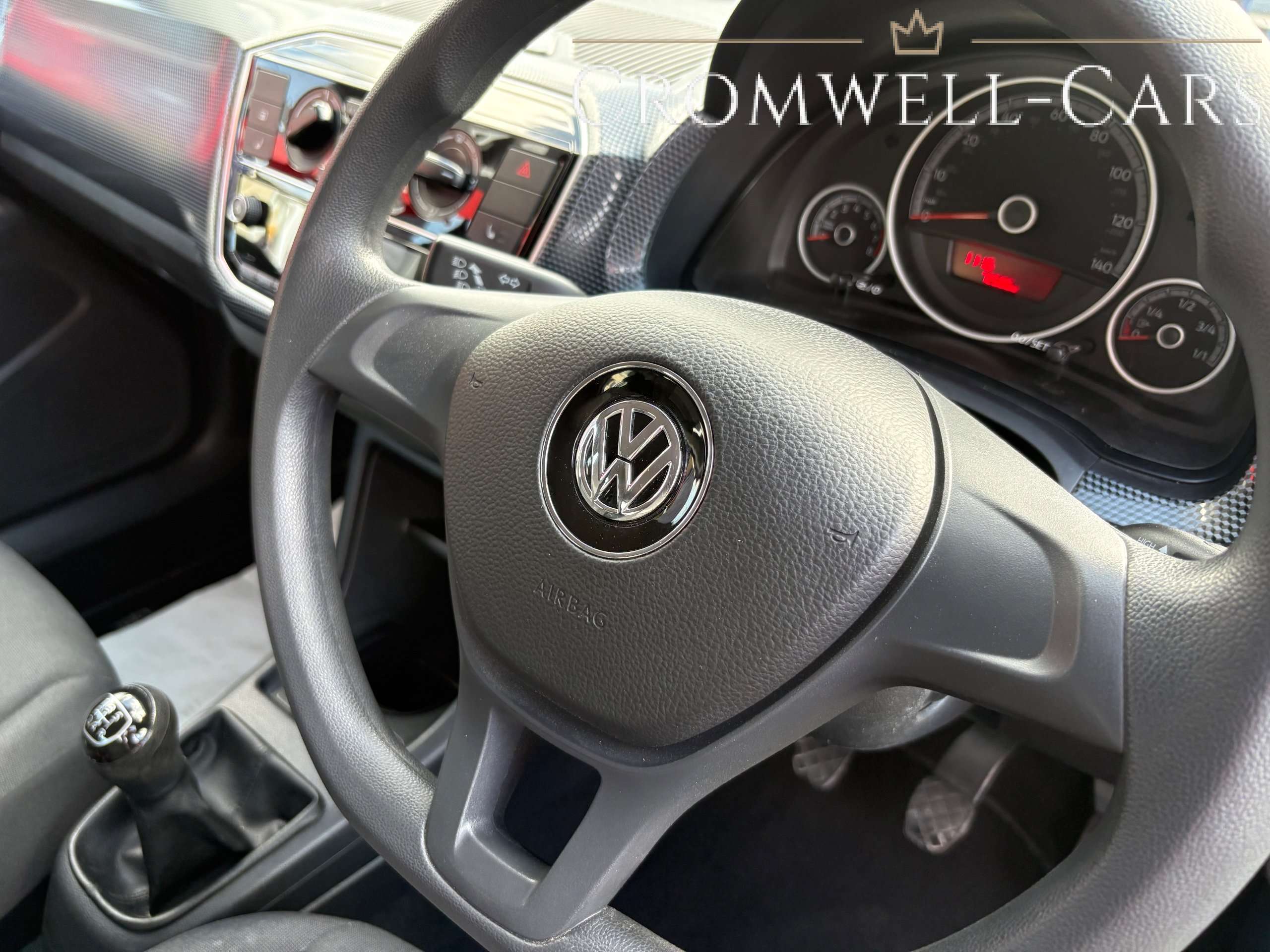 2018 VOLKSWAGEN UP! 2018 VOLKSWAGEN UP!