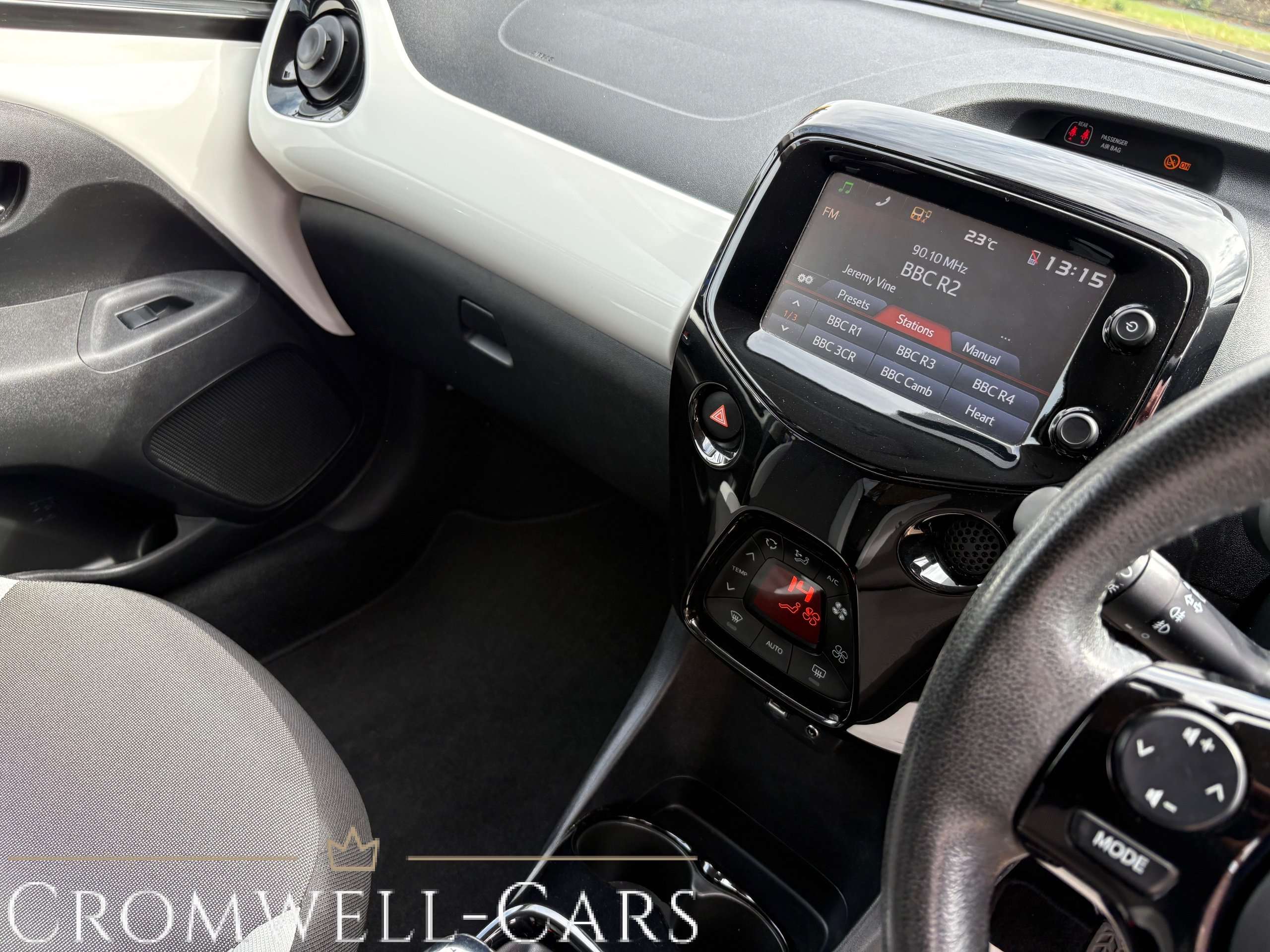 2017 TOYOTA AYGO 2017 TOYOTA AYGO