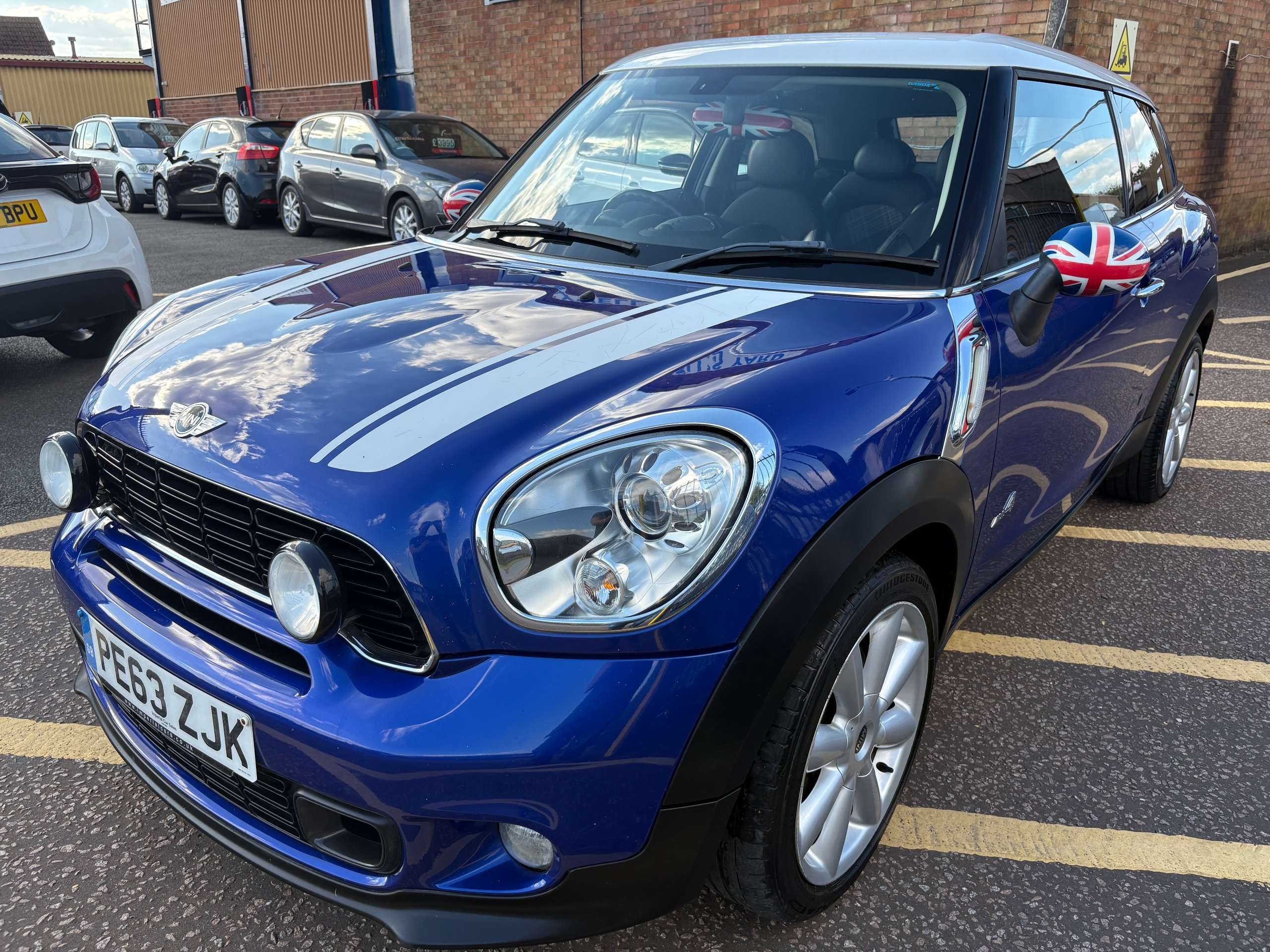 2013 MINI PACEMAN 2013 MINI PACEMAN