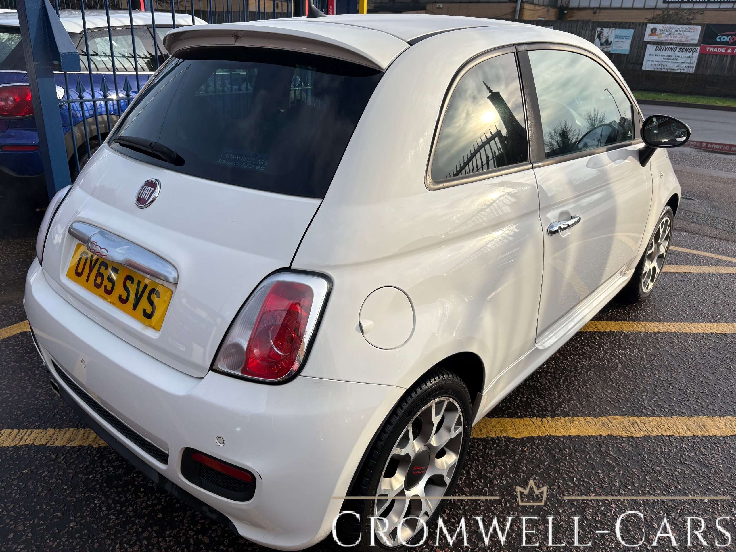 2015 FIAT 500 2015 FIAT 500