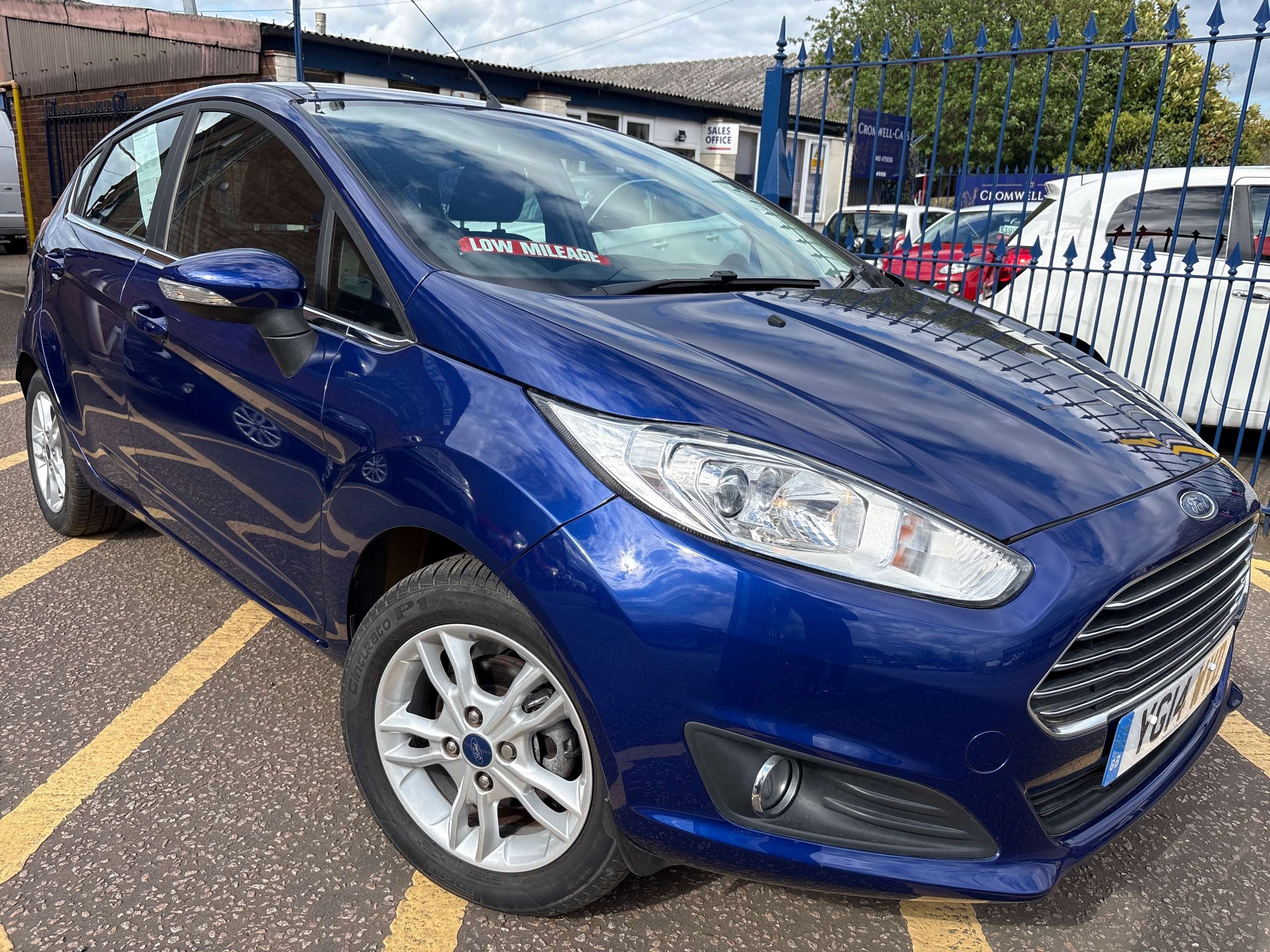A 2014 FORD FIESTA 1.25 Zetec Hatchback 5 Door - 7000 miles only - New Cambelt A 2014 FORD FIESTA 1.25 Zetec Hatchback 5 Door - 7000 miles only - New Cambelt