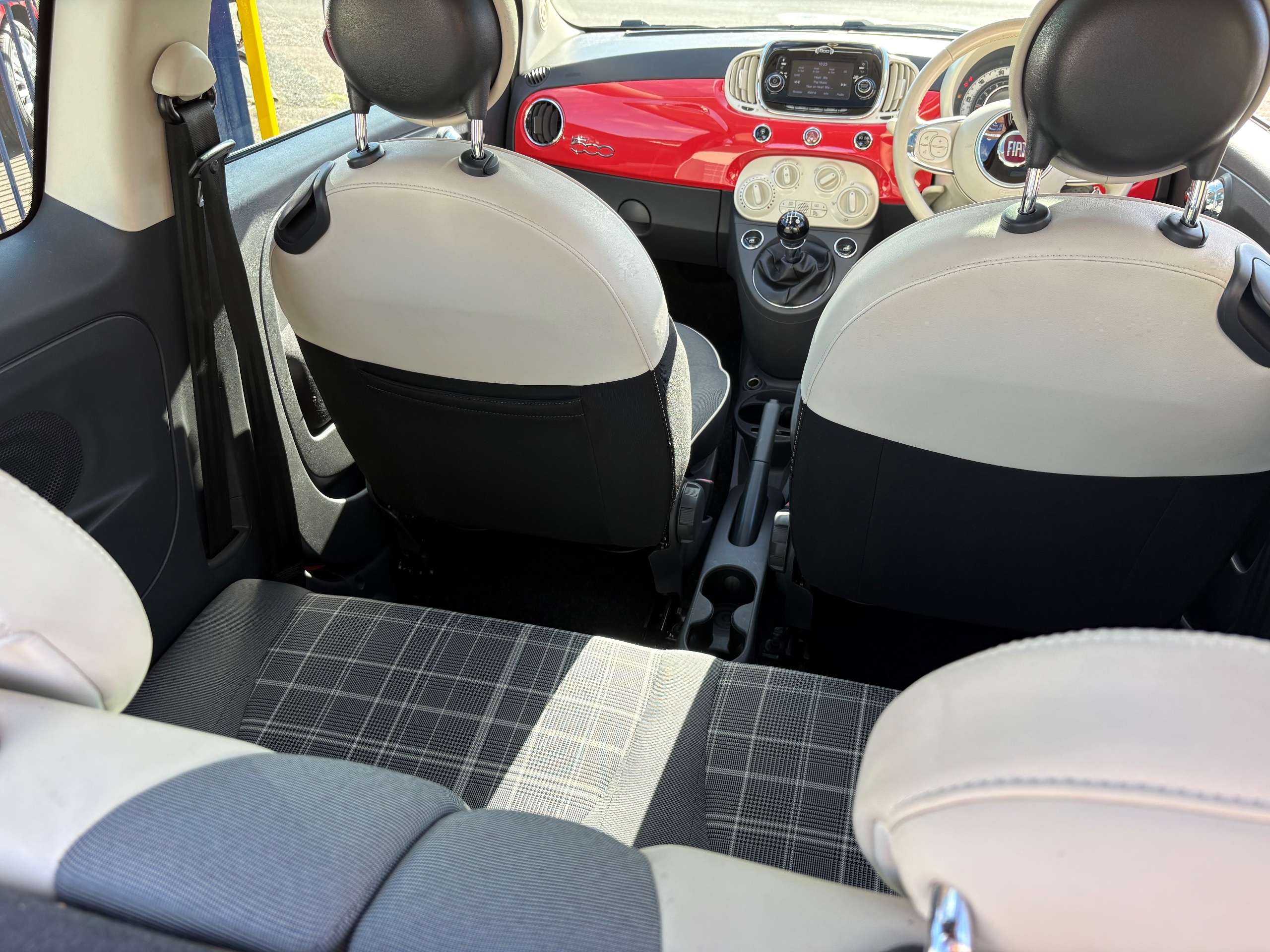 2016 FIAT 500 2016 FIAT 500