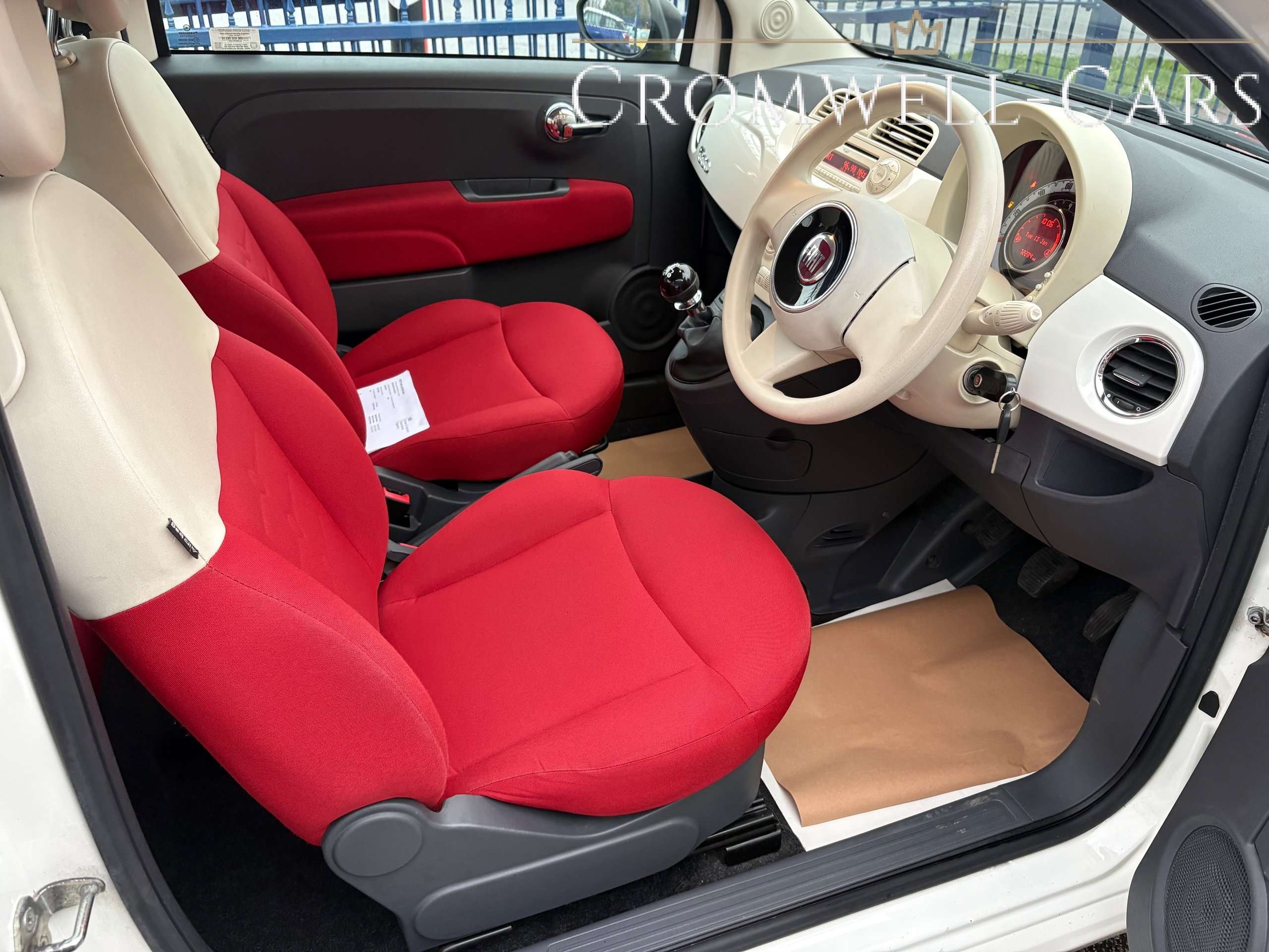 2014 FIAT 500 2014 FIAT 500