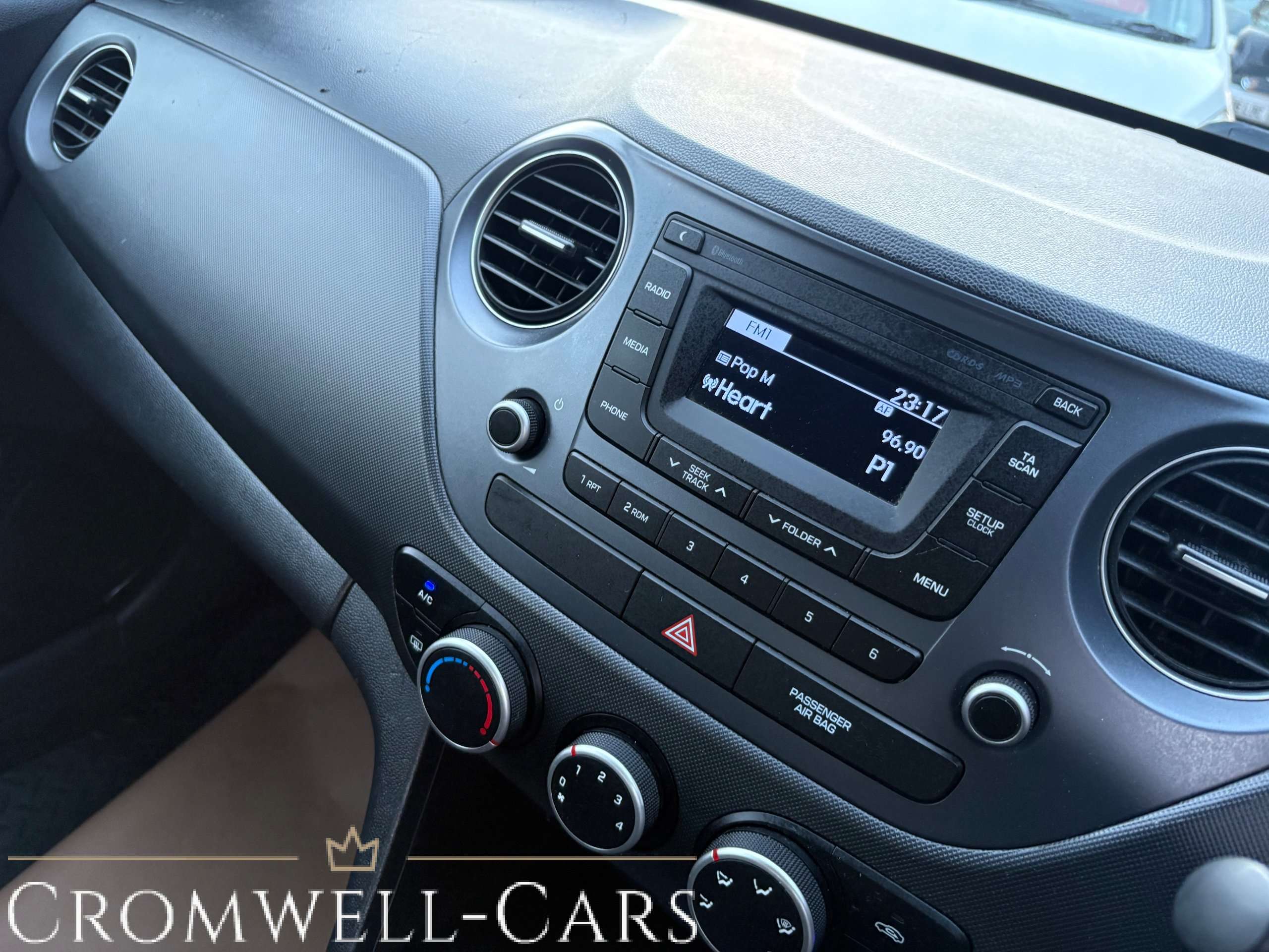 2018 HYUNDAI I10 2018 HYUNDAI I10