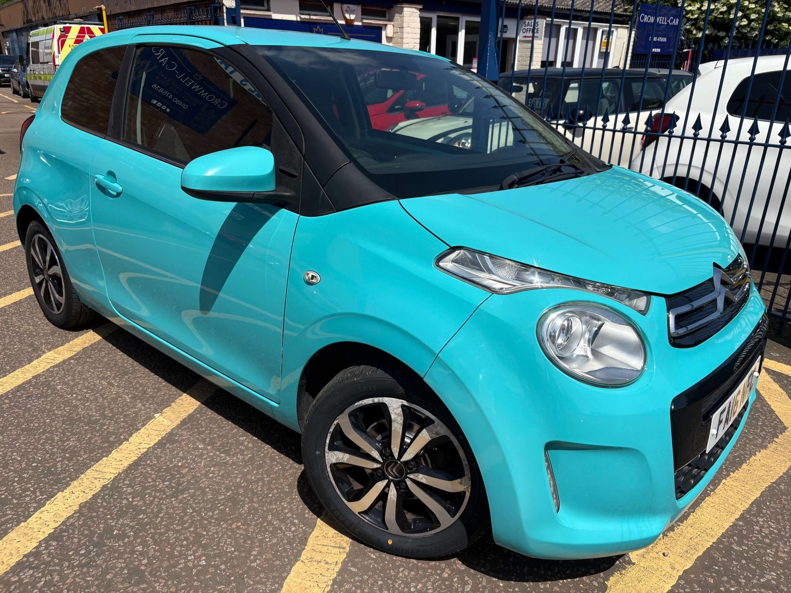 A 2016 CITROEN C1 1.2 PureTech Flair Hatchback 3dr Petrol Manual Euro 6 (82 ps) A 2016 CITROEN C1 1.2 PureTech Flair Hatchback 3dr Petrol Manual Euro 6 (82 ps)