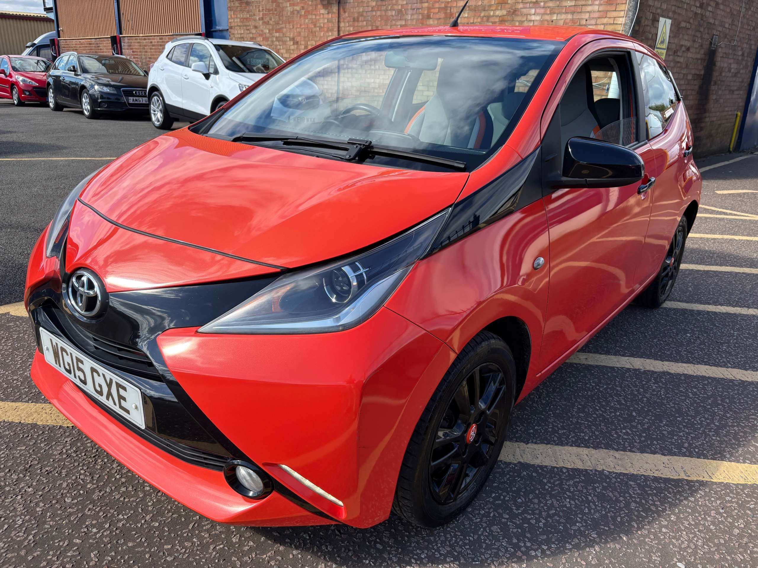 A 2015 TOYOTA AYGO 1.0 VVT-i x-cite Hatchback 5 Door - 20 Road Tax A 2015 TOYOTA AYGO 1.0 VVT-i x-cite Hatchback 5 Door - 20 Road Tax