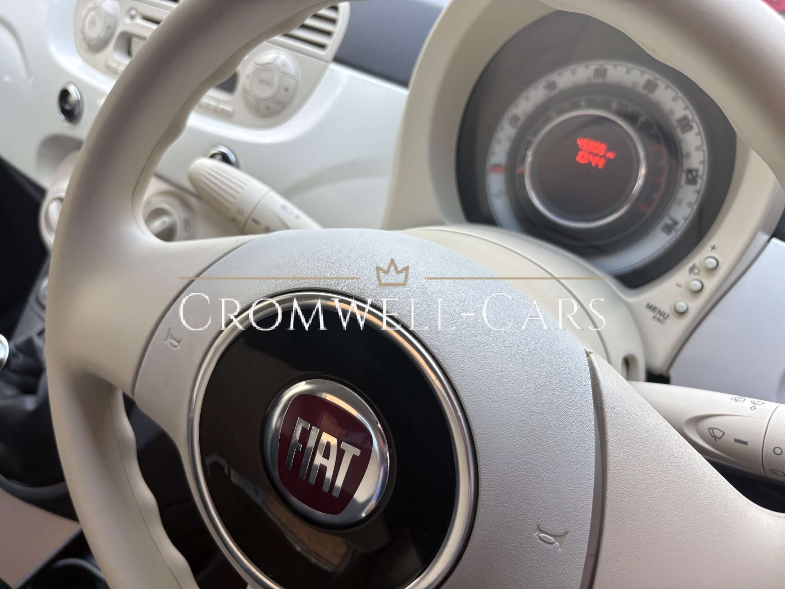 2013 FIAT 500 2013 FIAT 500