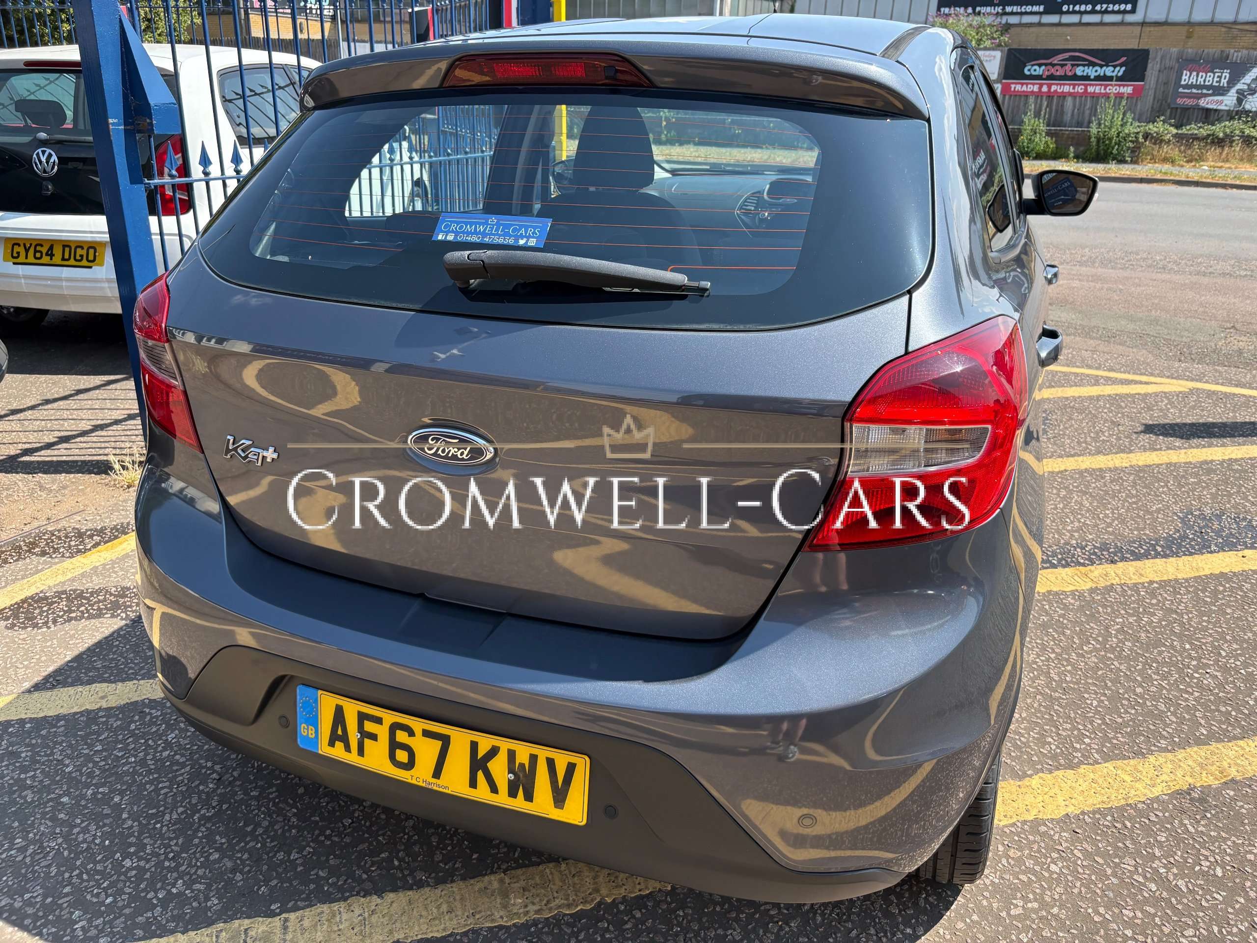 A 2017 FORD KA+ (67) 1.2 Ti-VCT Zetec Hatchback 5 Door (85 ps) - Very Low Miles A 2017 FORD KA+ (67) 1.2 Ti-VCT Zetec Hatchback 5 Door (85 ps) - Very Low Miles