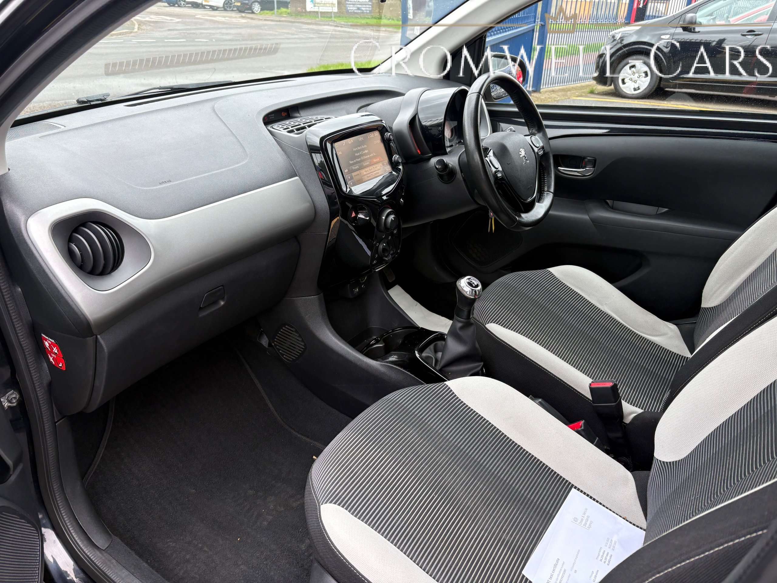 2015 PEUGEOT 108 2015 PEUGEOT 108