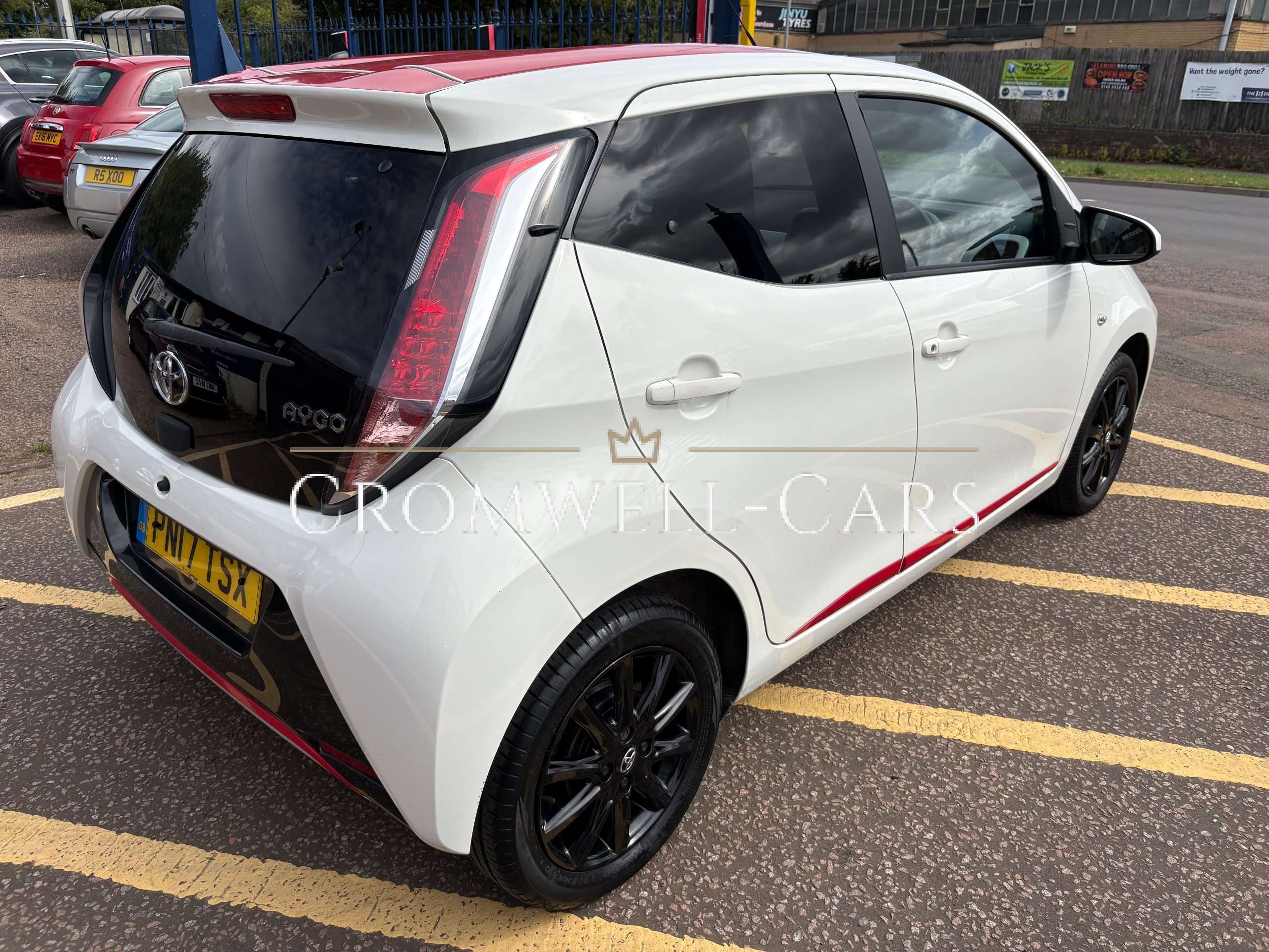 2017 TOYOTA AYGO 2017 TOYOTA AYGO