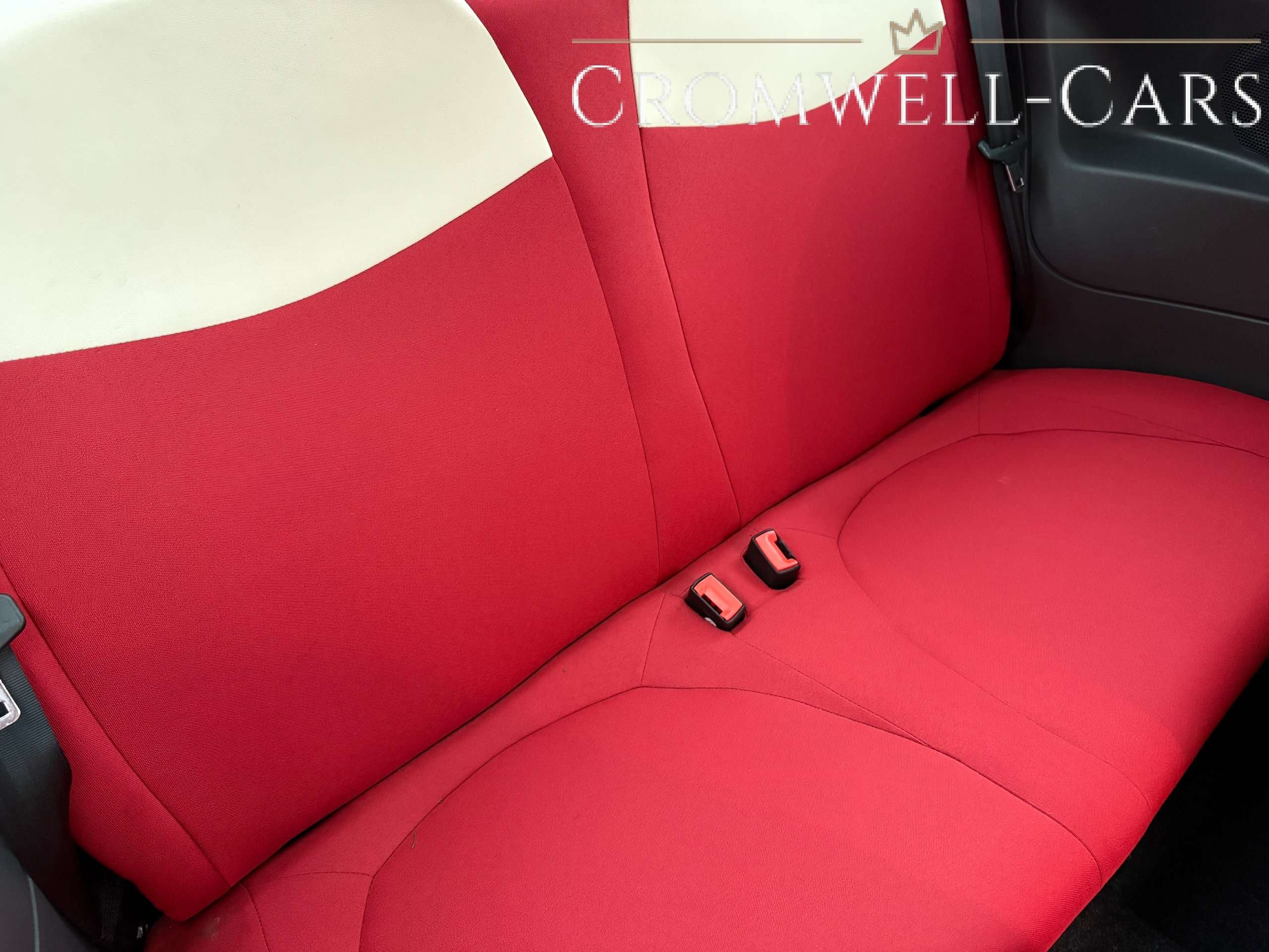 2014 FIAT 500 2014 FIAT 500