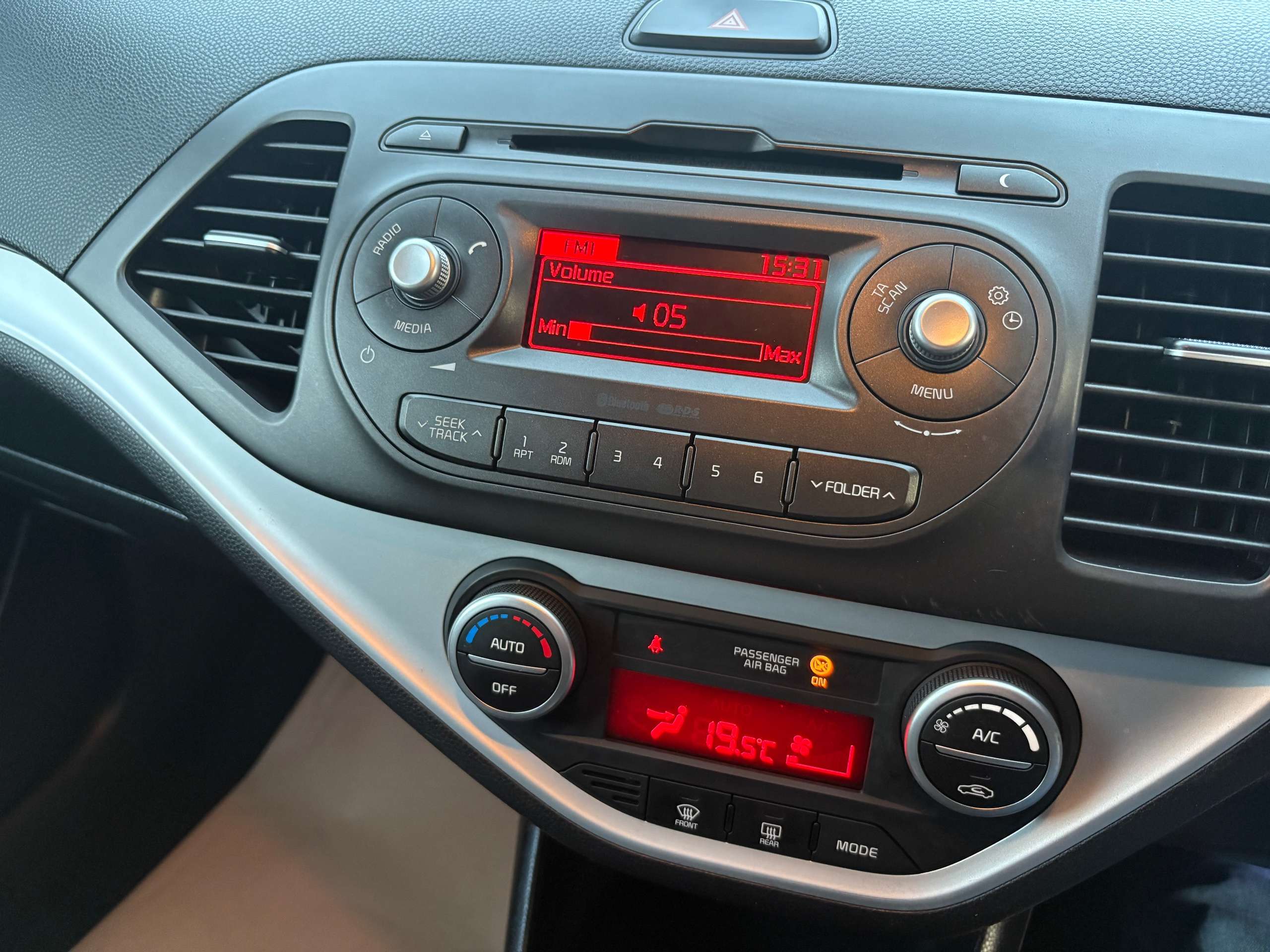 2016 KIA PICANTO 2016 KIA PICANTO