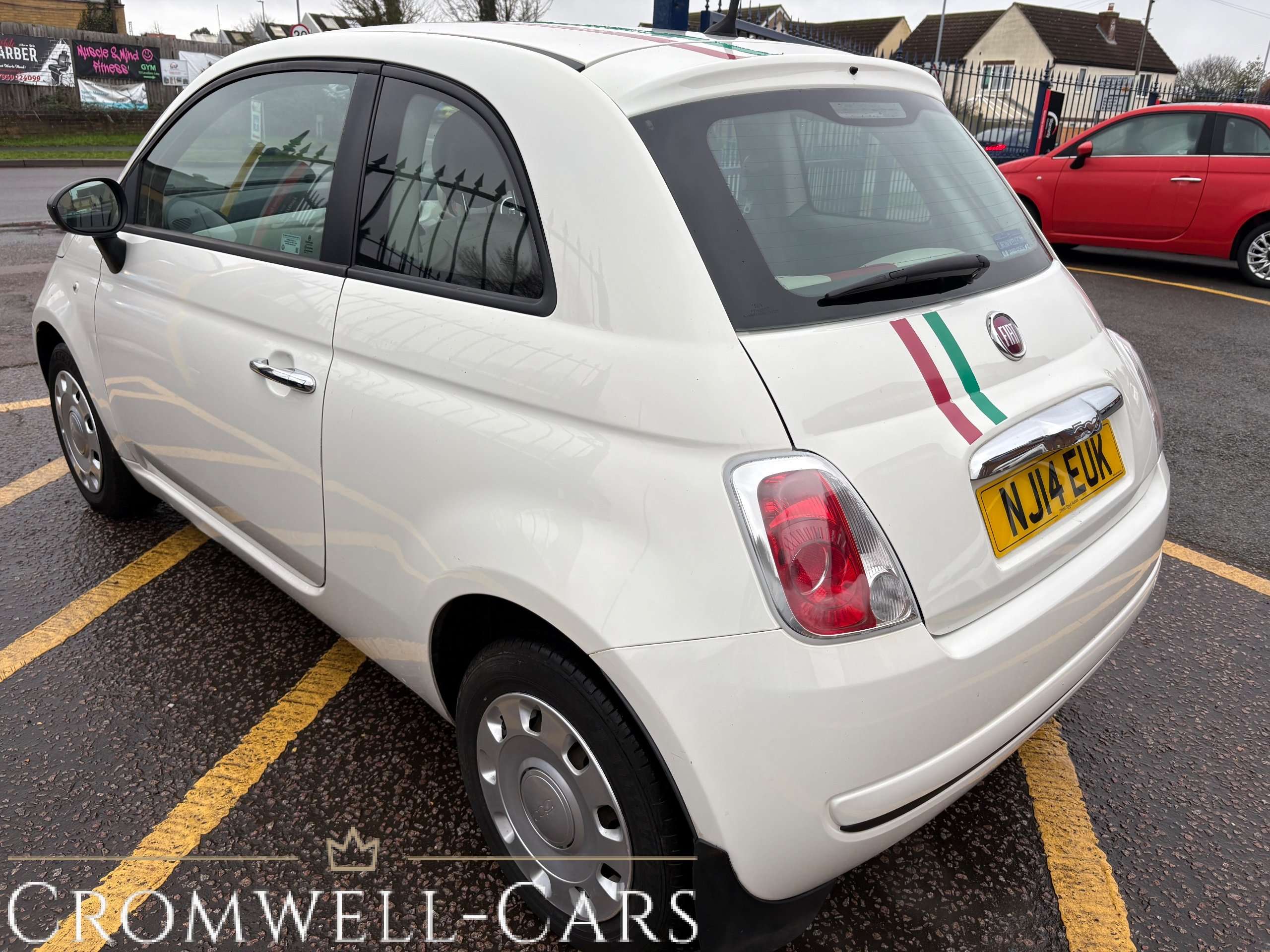 A 2014 FIAT 500 1.2 Pop Hatchback 3dr Petrol Manual Euro 6 (s/s) (69 bhp) A 2014 FIAT 500 1.2 Pop Hatchback 3dr Petrol Manual Euro 6 (s/s) (69 bhp)