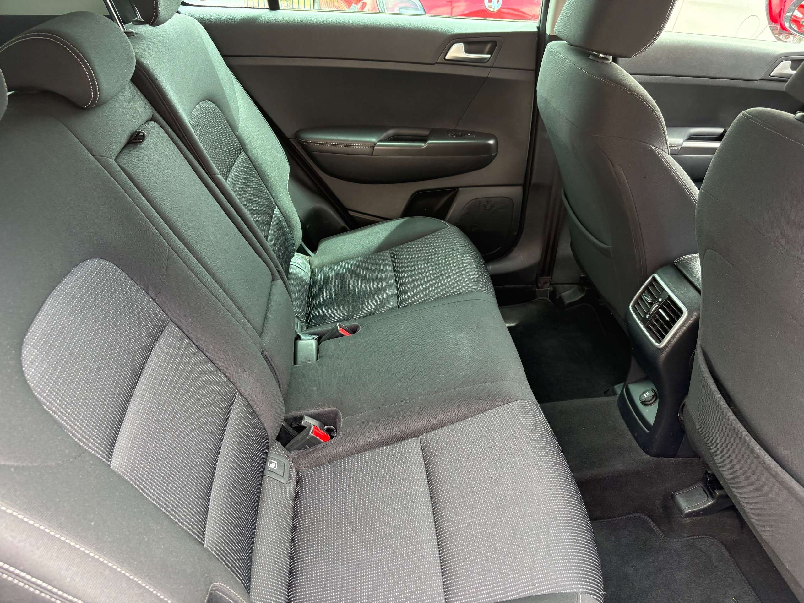 2019 KIA SPORTAGE 2019 KIA SPORTAGE