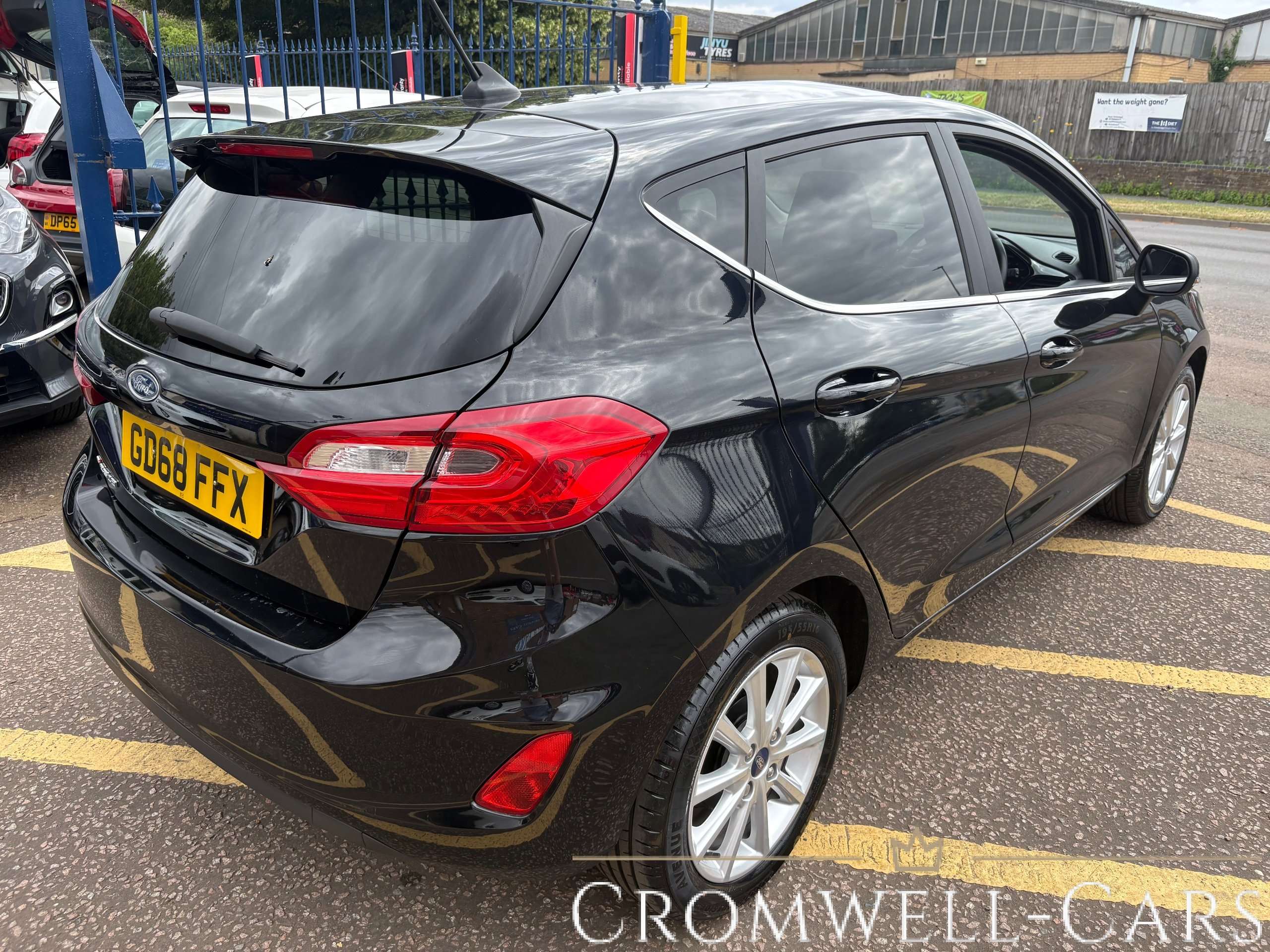 A 2019 FORD FIESTA 1.0T EcoBoost Titanium Hatchback 5 Door (100 ps) A 2019 FORD FIESTA 1.0T EcoBoost Titanium Hatchback 5 Door (100 ps)