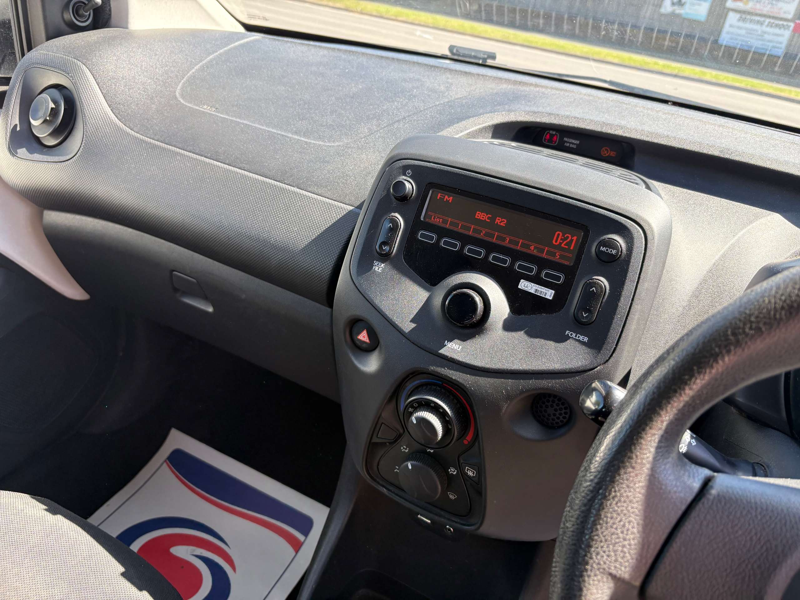 2016 PEUGEOT 108 2016 PEUGEOT 108
