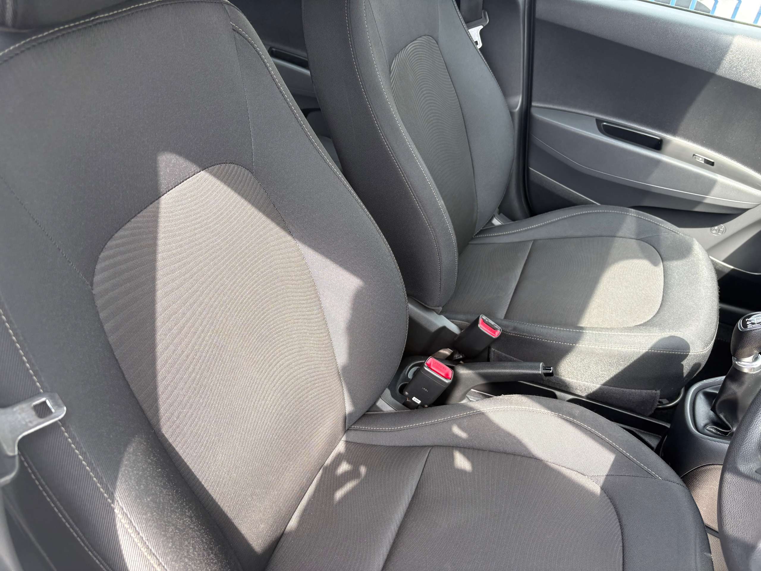 2017 HYUNDAI I10 2017 HYUNDAI I10