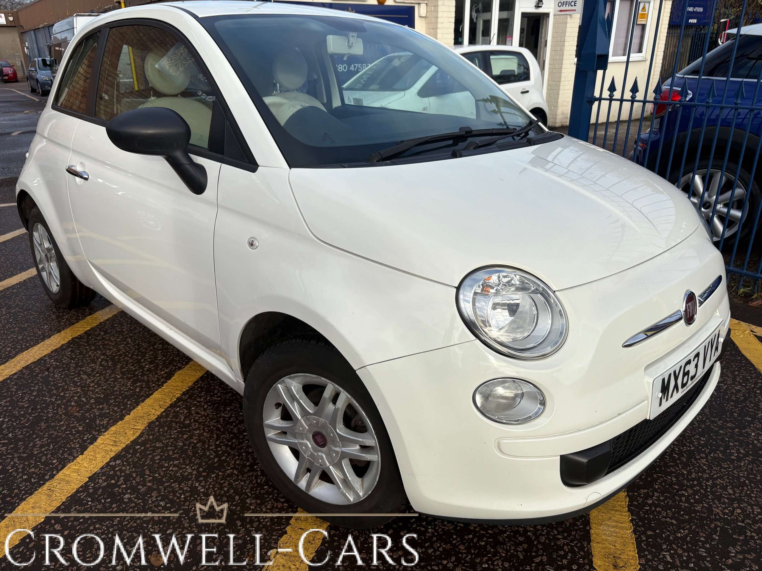2013 FIAT 500 2013 FIAT 500