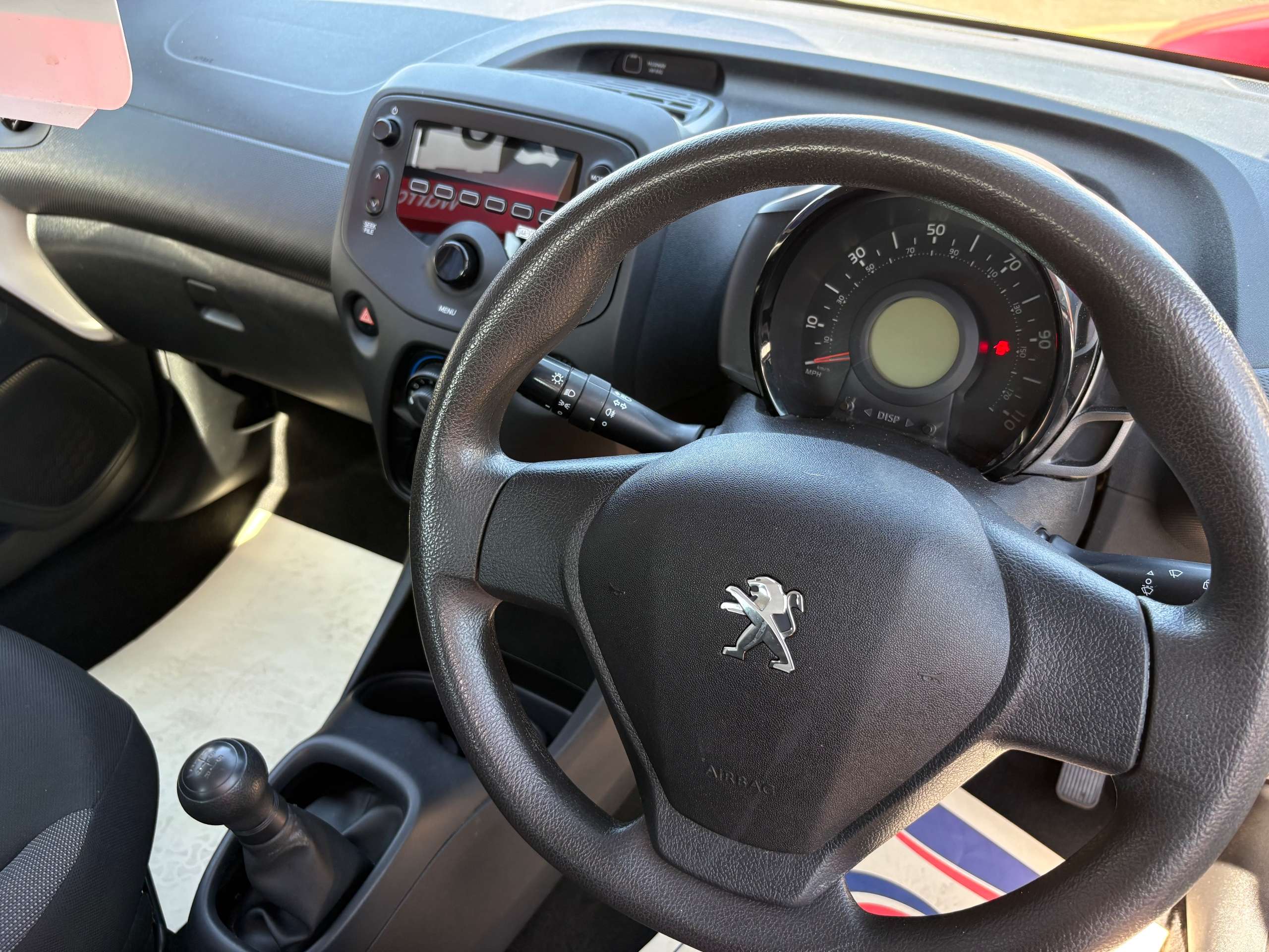 2016 PEUGEOT 108 2016 PEUGEOT 108