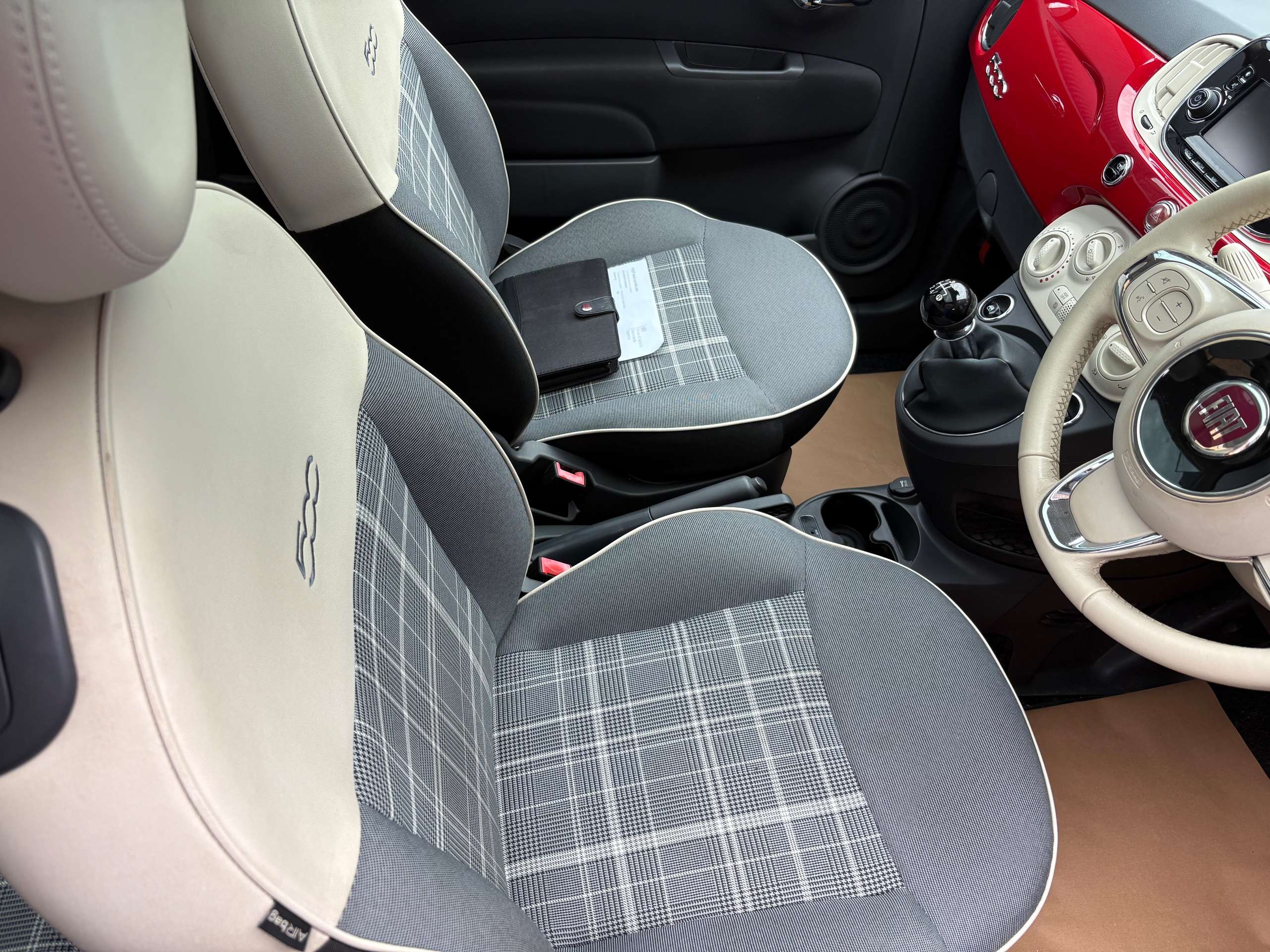 2016 FIAT 500 2016 FIAT 500