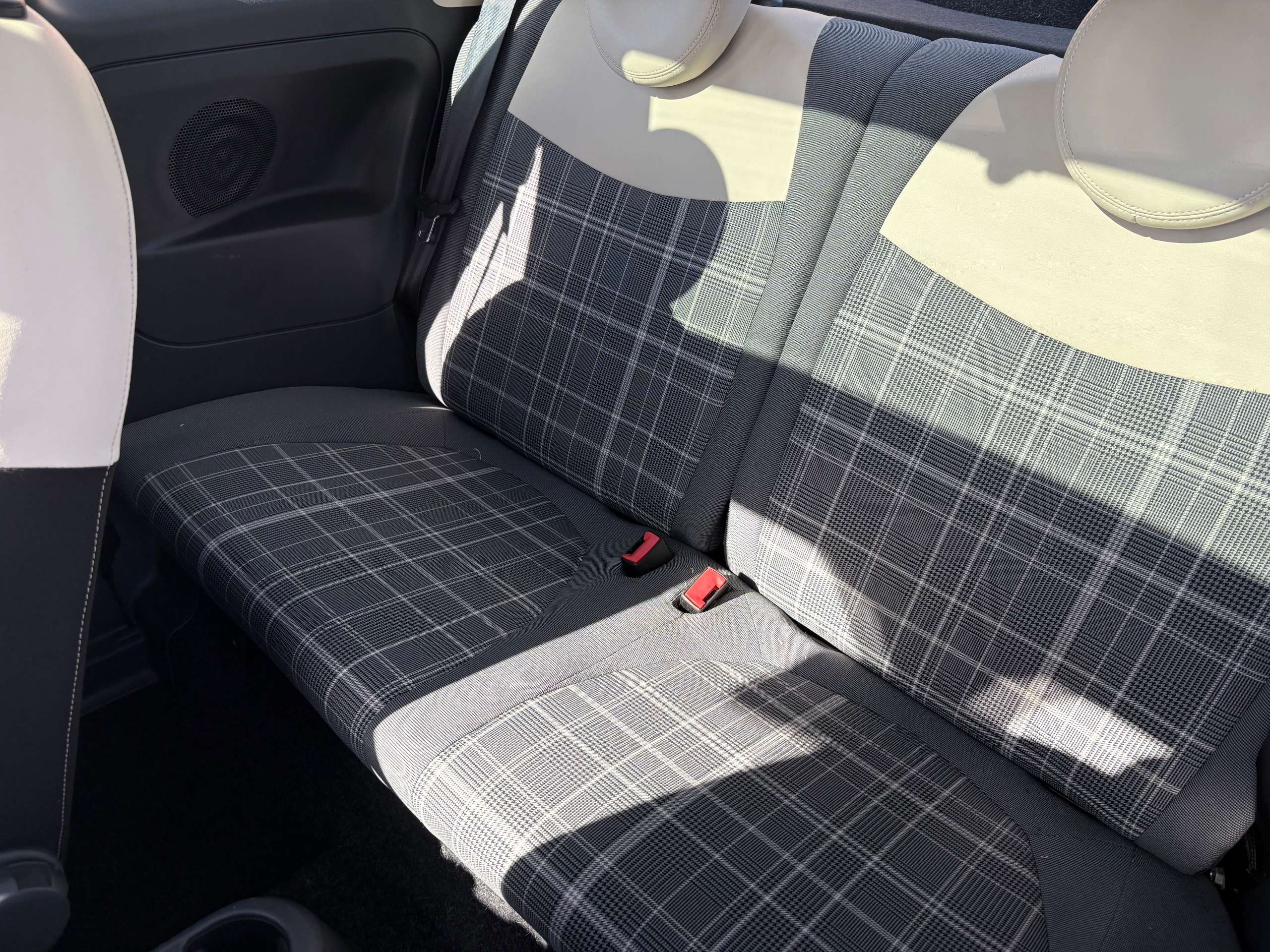2016 FIAT 500 2016 FIAT 500