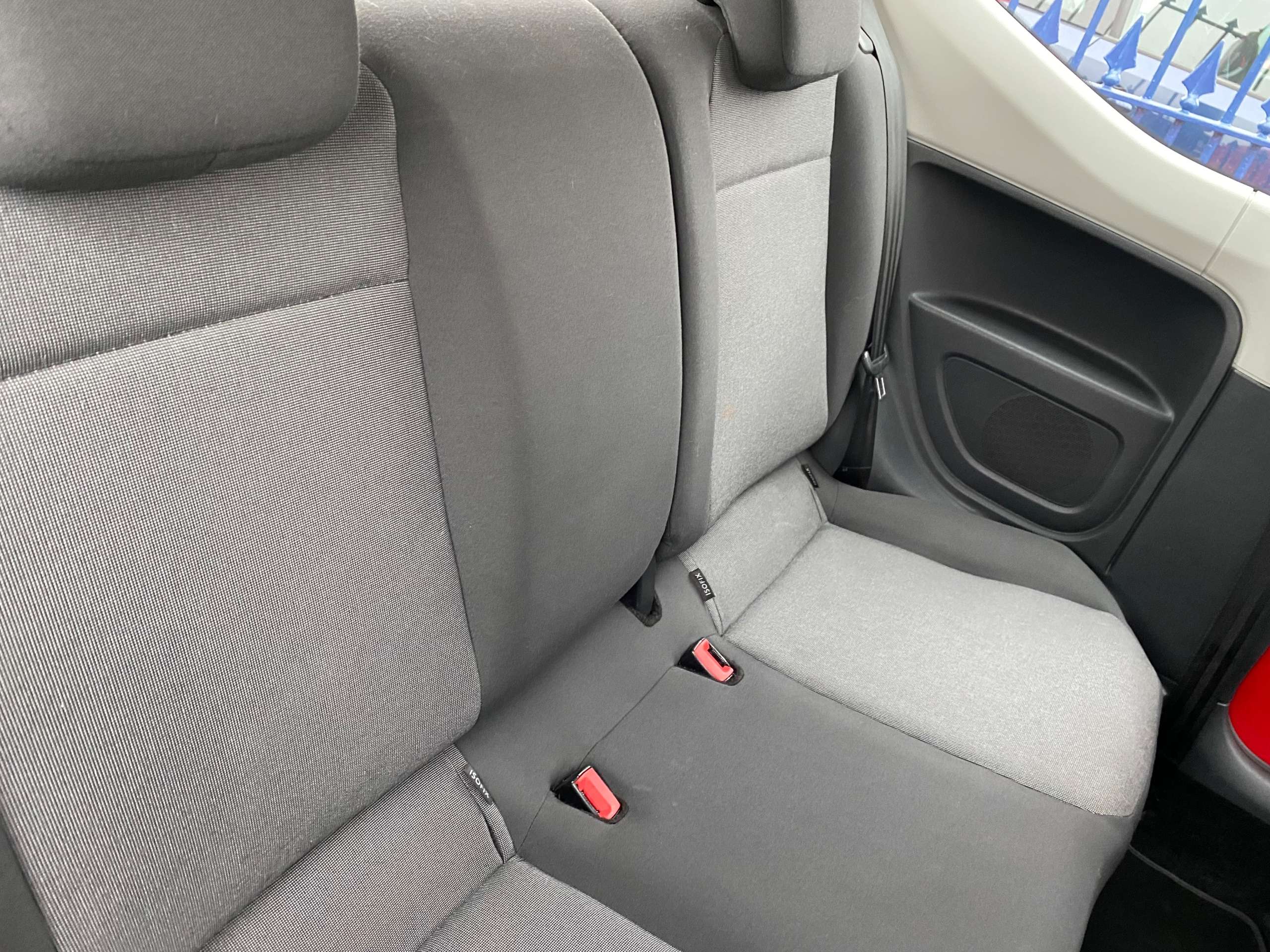 2013 VOLKSWAGEN UP 2013 VOLKSWAGEN UP