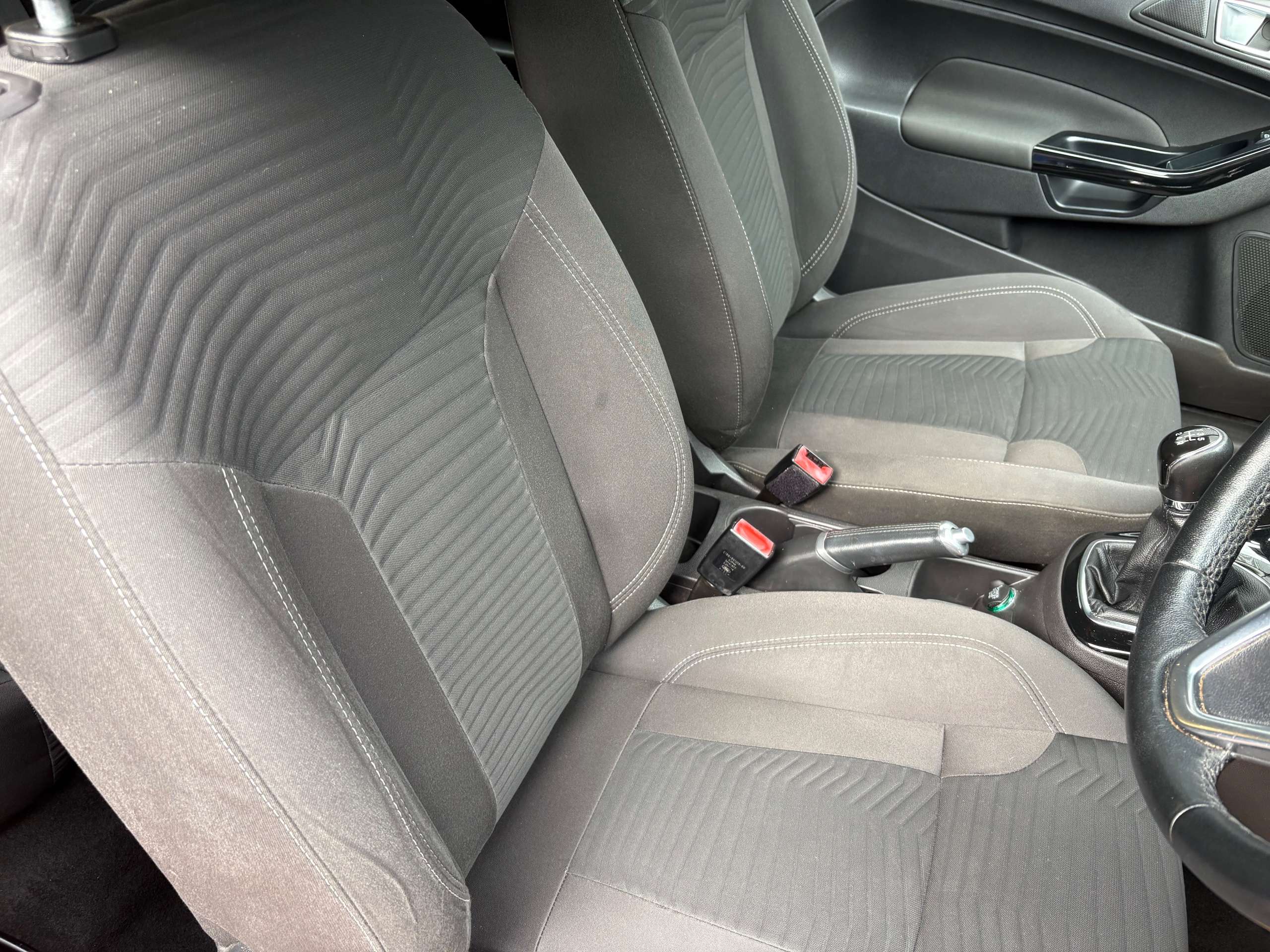 2015 FORD FIESTA 2015 FORD FIESTA