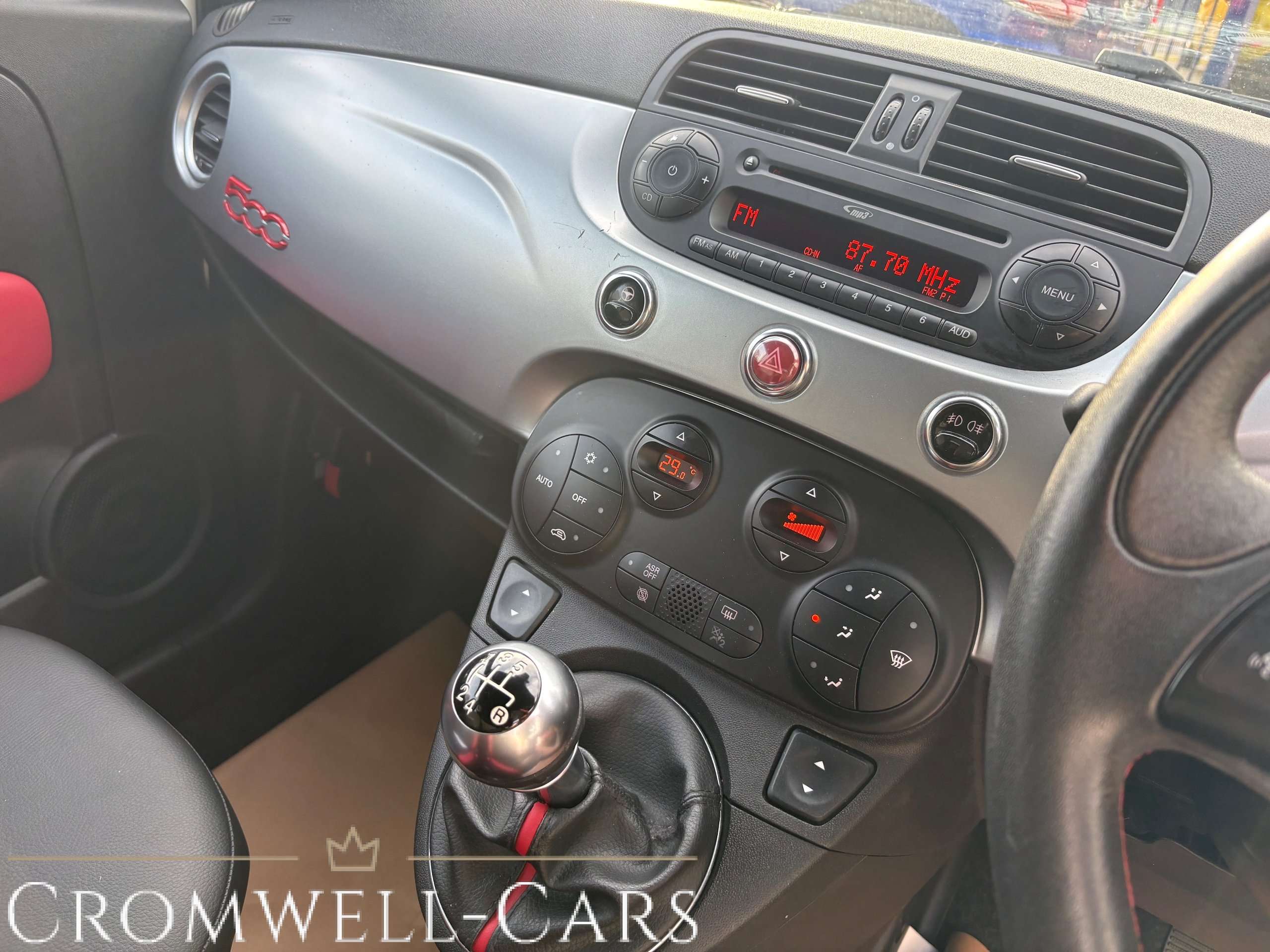 2015 FIAT 500 2015 FIAT 500