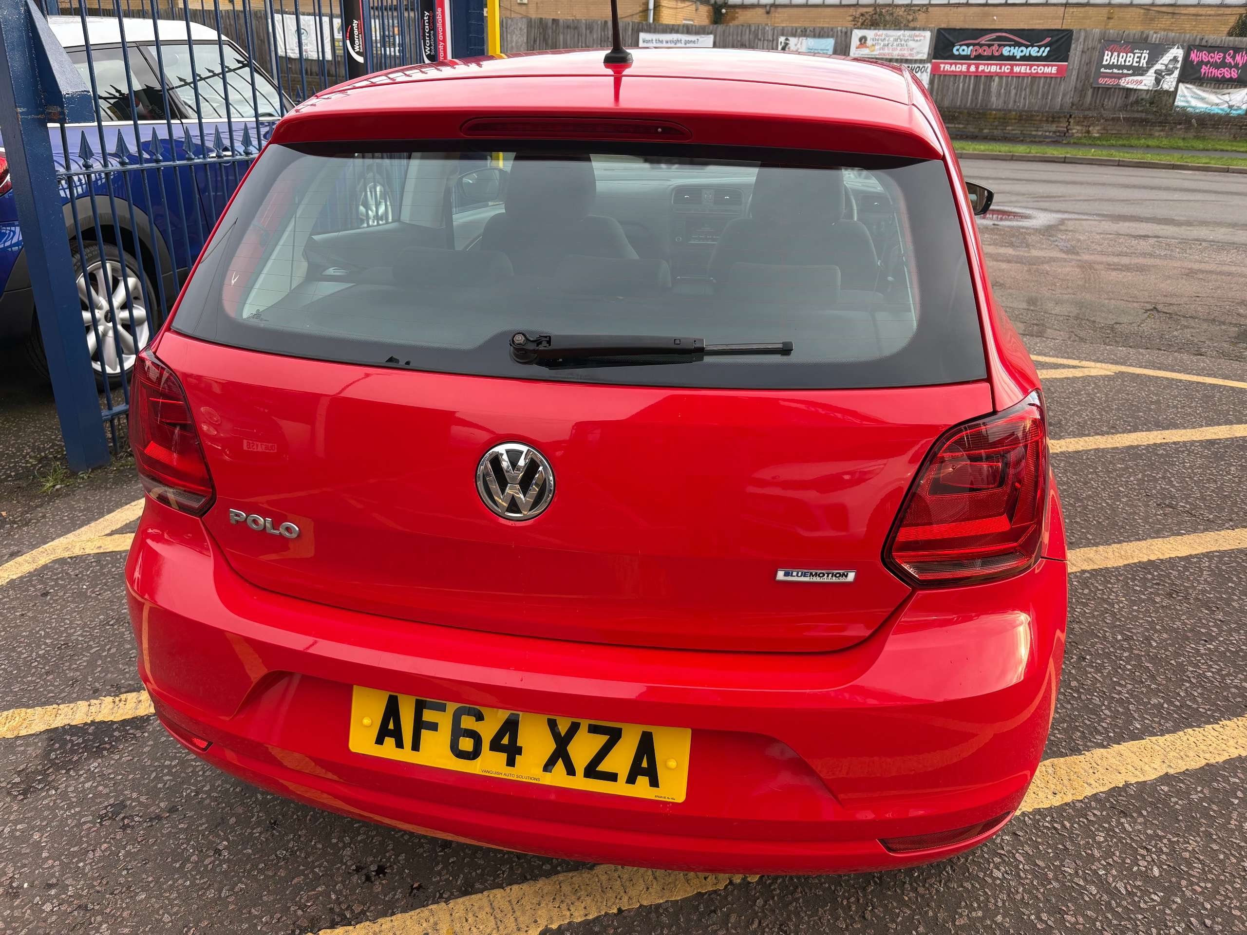A 2014 VOLKSWAGEN POLO (64 plate) 1.0 BlueMotion Tech S Hatchback 3 Door Manual Euro 6 (A/C) A 2014 VOLKSWAGEN POLO (64 plate) 1.0 BlueMotion Tech S Hatchback 3 Door Manual Euro 6 (A/C)