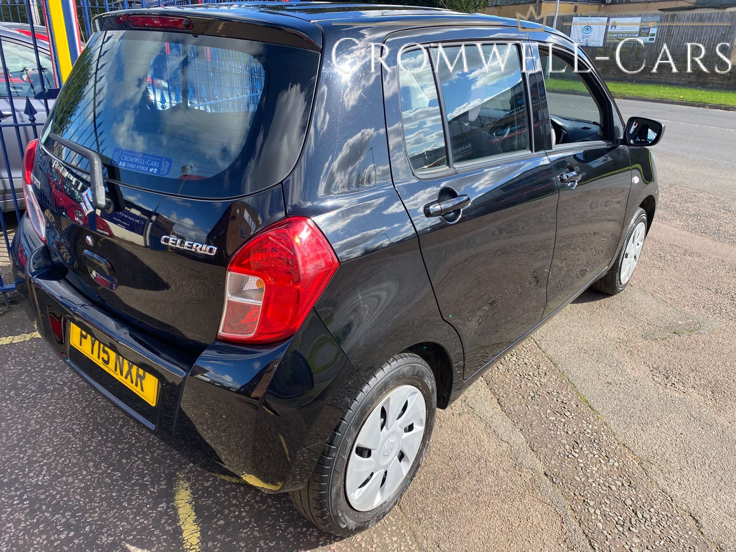 A 2015 SUZUKI CELERIO 1.0 SZ2 5 door - 20 Road tax A 2015 SUZUKI CELERIO 1.0 SZ2 5 door - 20 Road tax