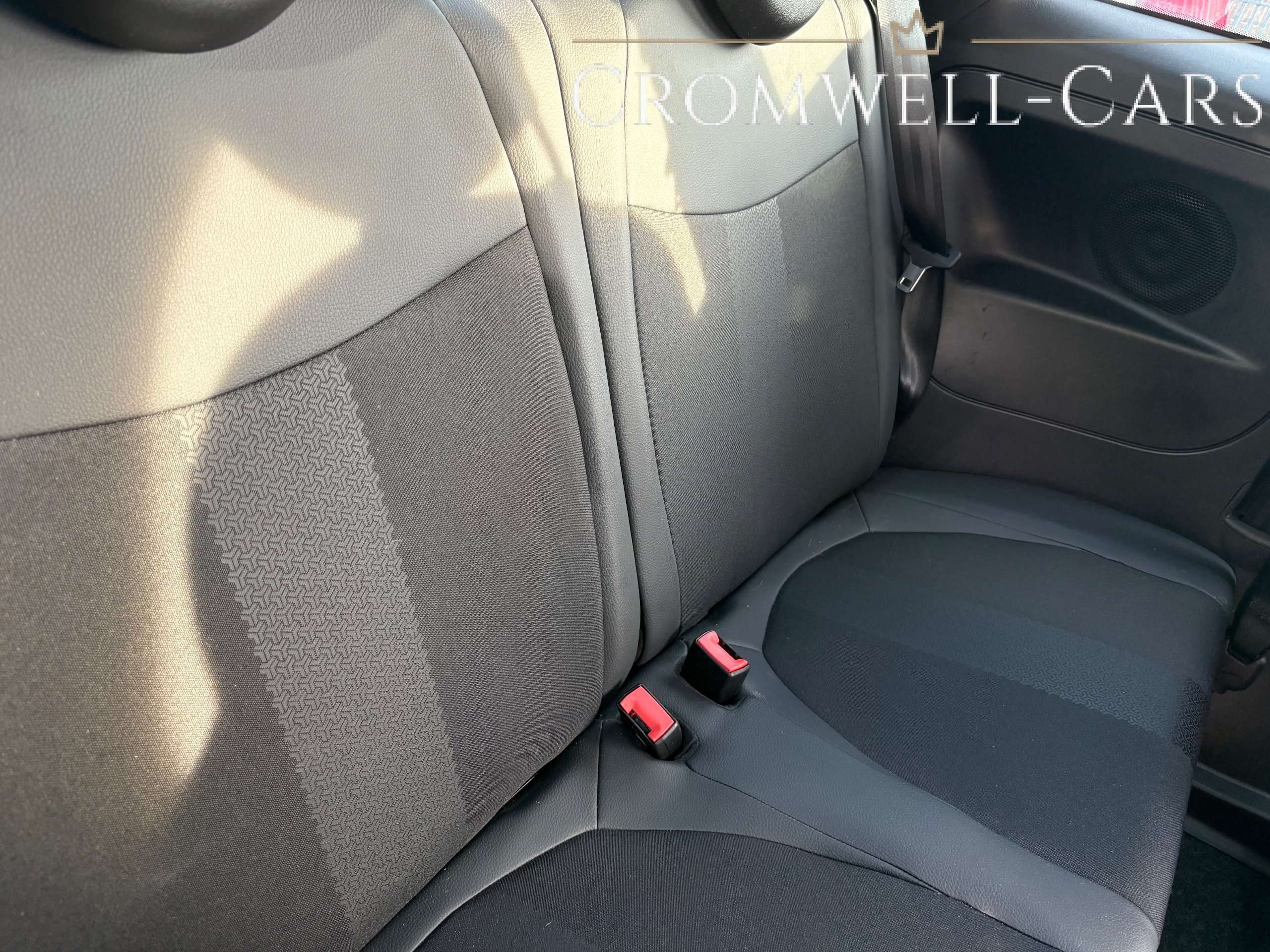 2015 FIAT 500 2015 FIAT 500