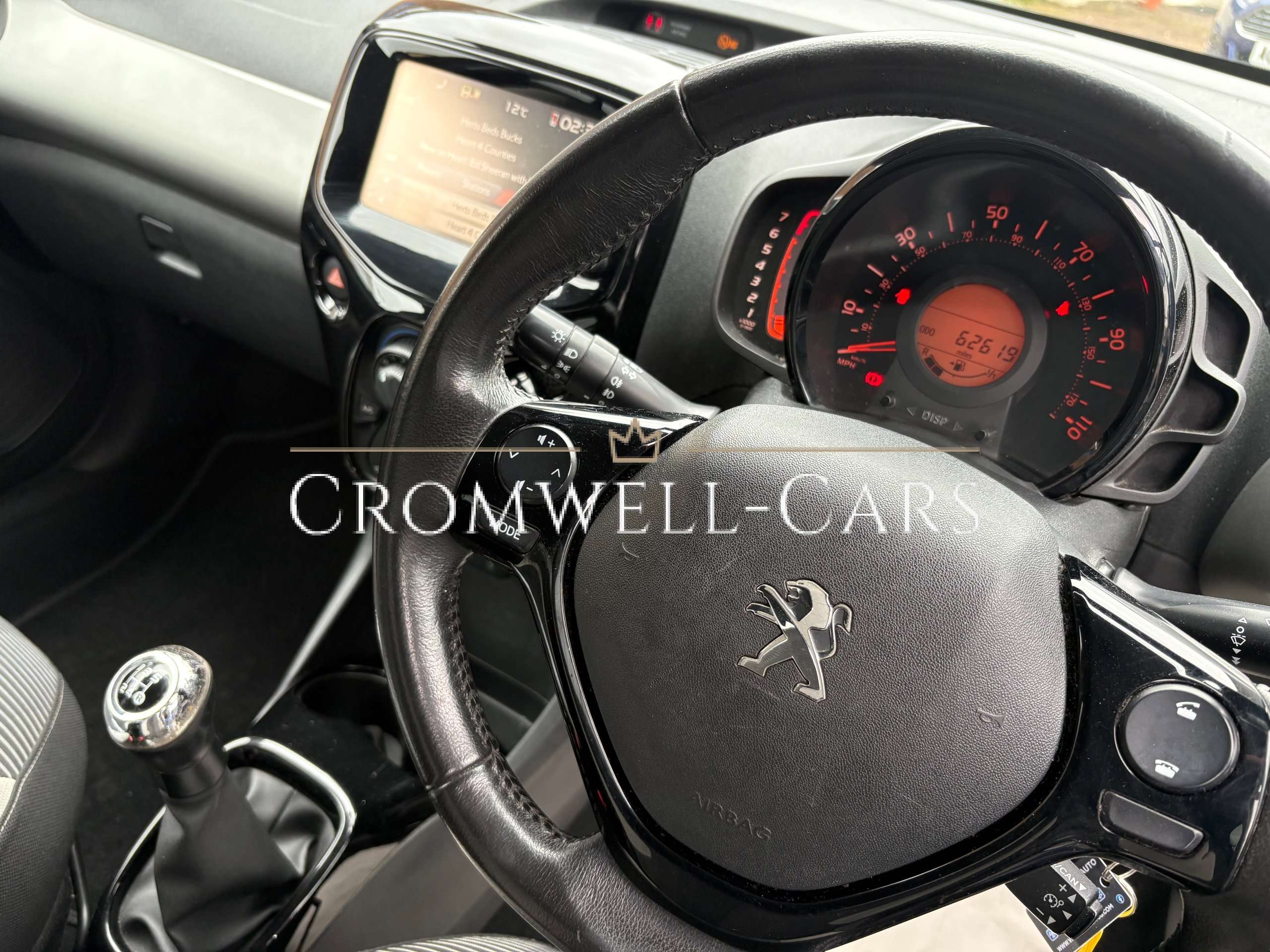 2015 PEUGEOT 108 2015 PEUGEOT 108