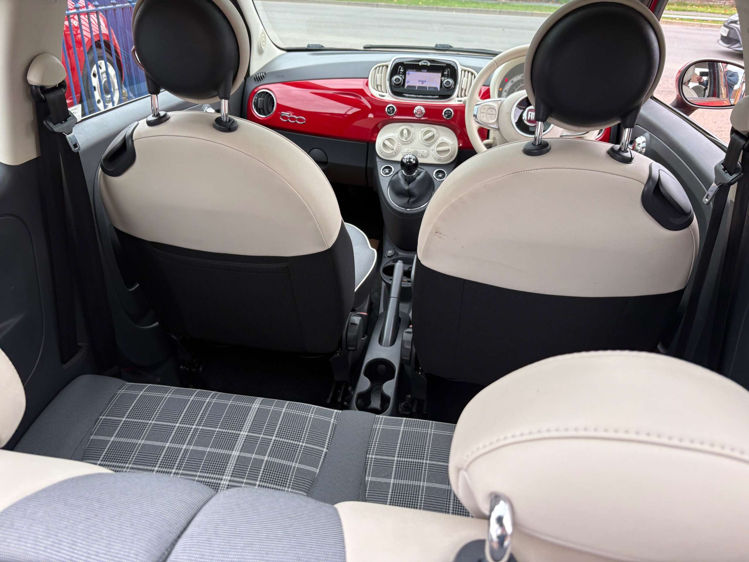 2016 FIAT 500 2016 FIAT 500