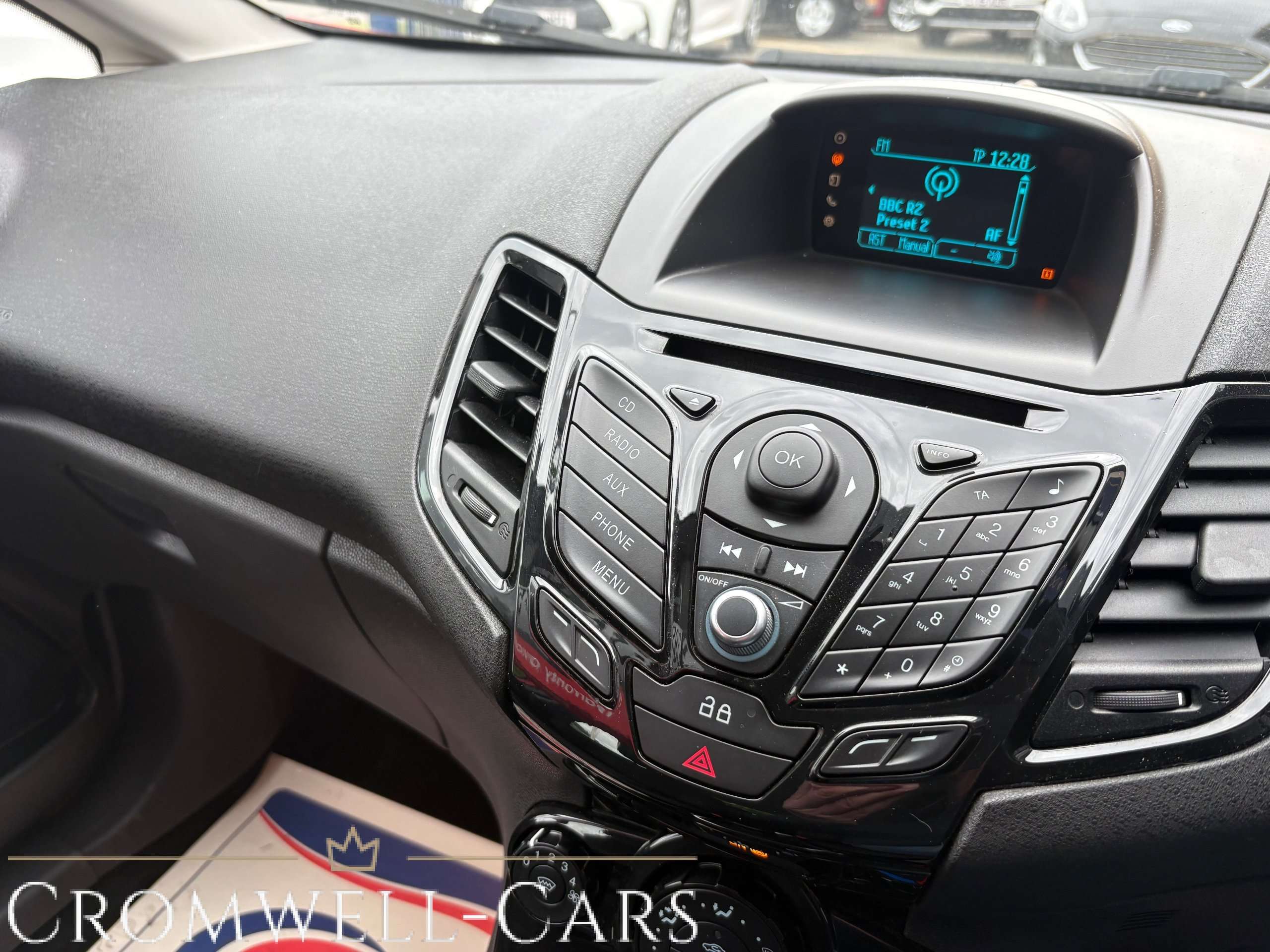 2013 FORD FIESTA 2013 FORD FIESTA