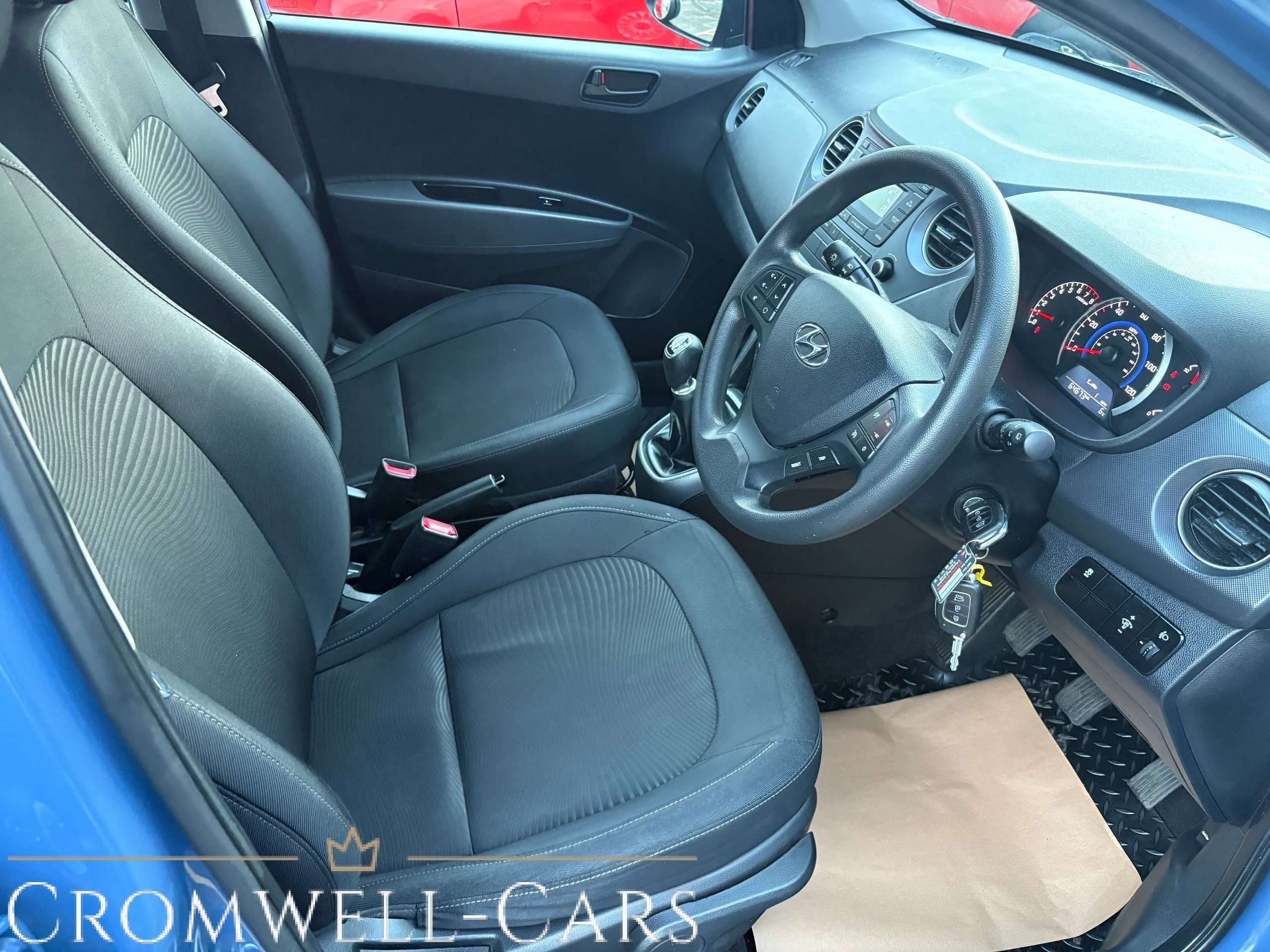 2018 HYUNDAI I10 2018 HYUNDAI I10