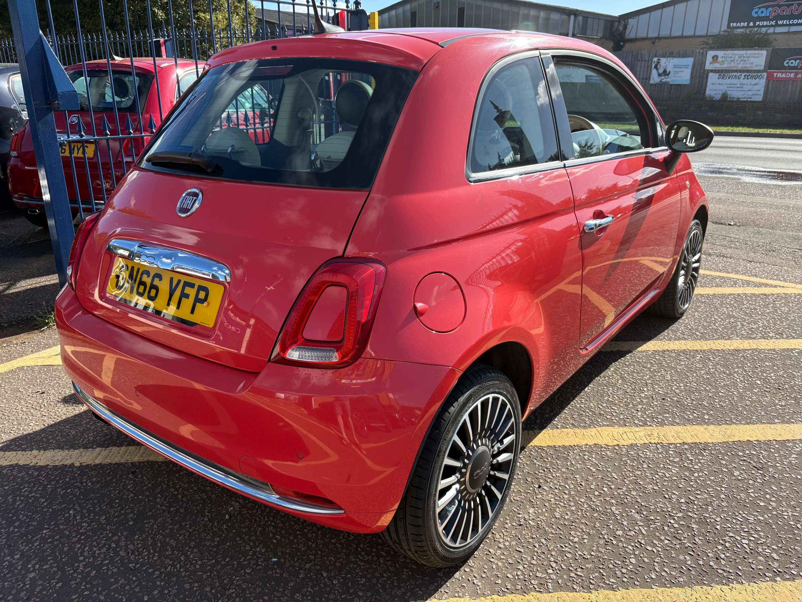 2016 FIAT 500 2016 FIAT 500
