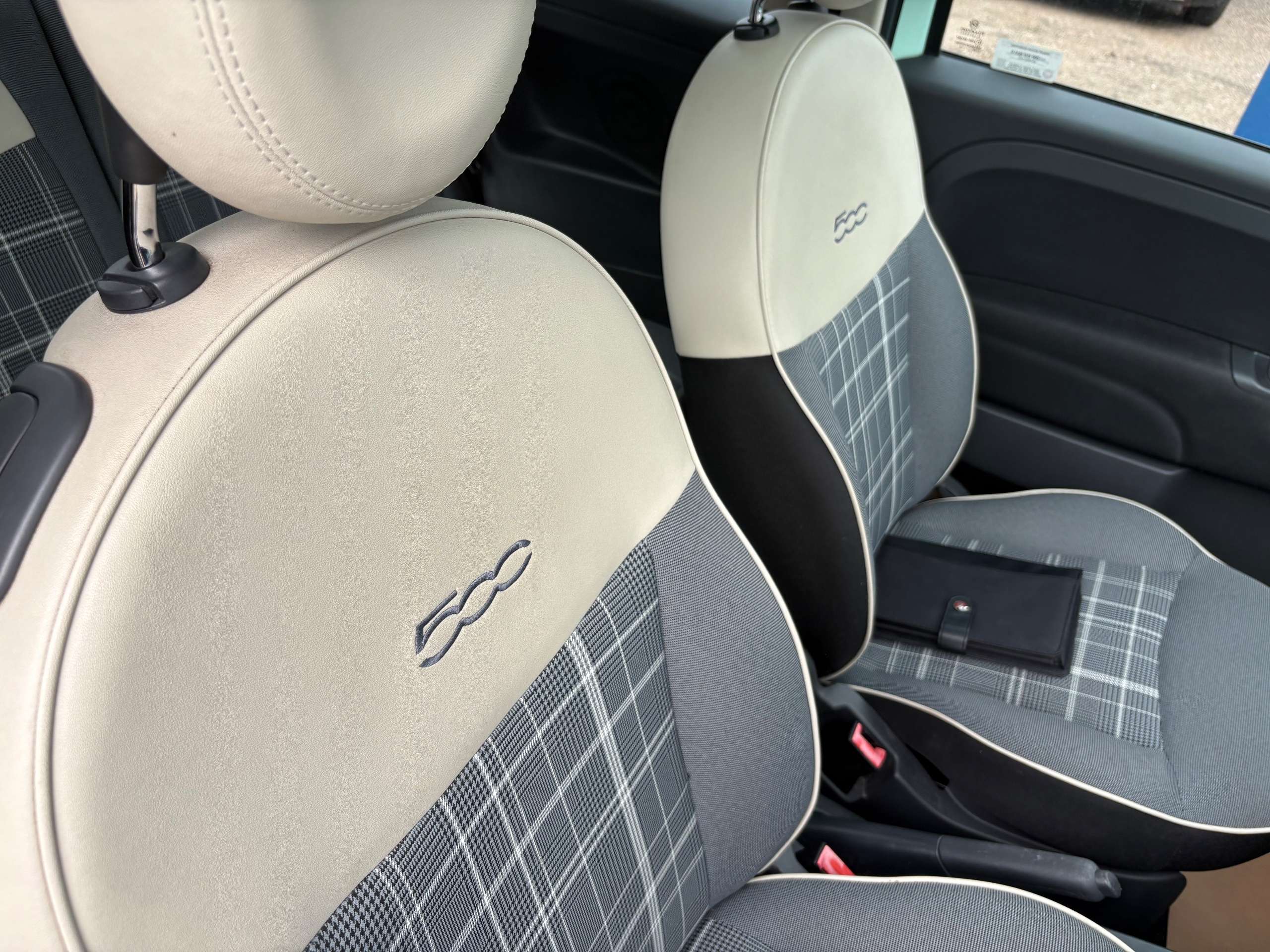 2016 FIAT 500 2016 FIAT 500