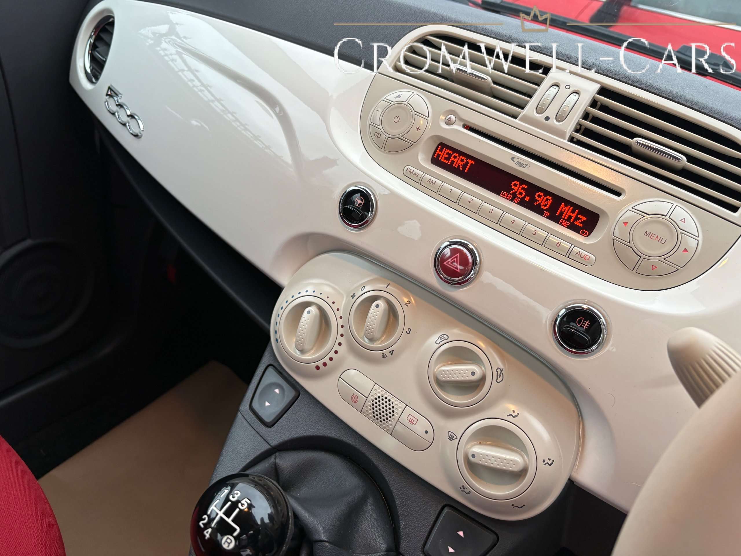 2014 FIAT 500 2014 FIAT 500