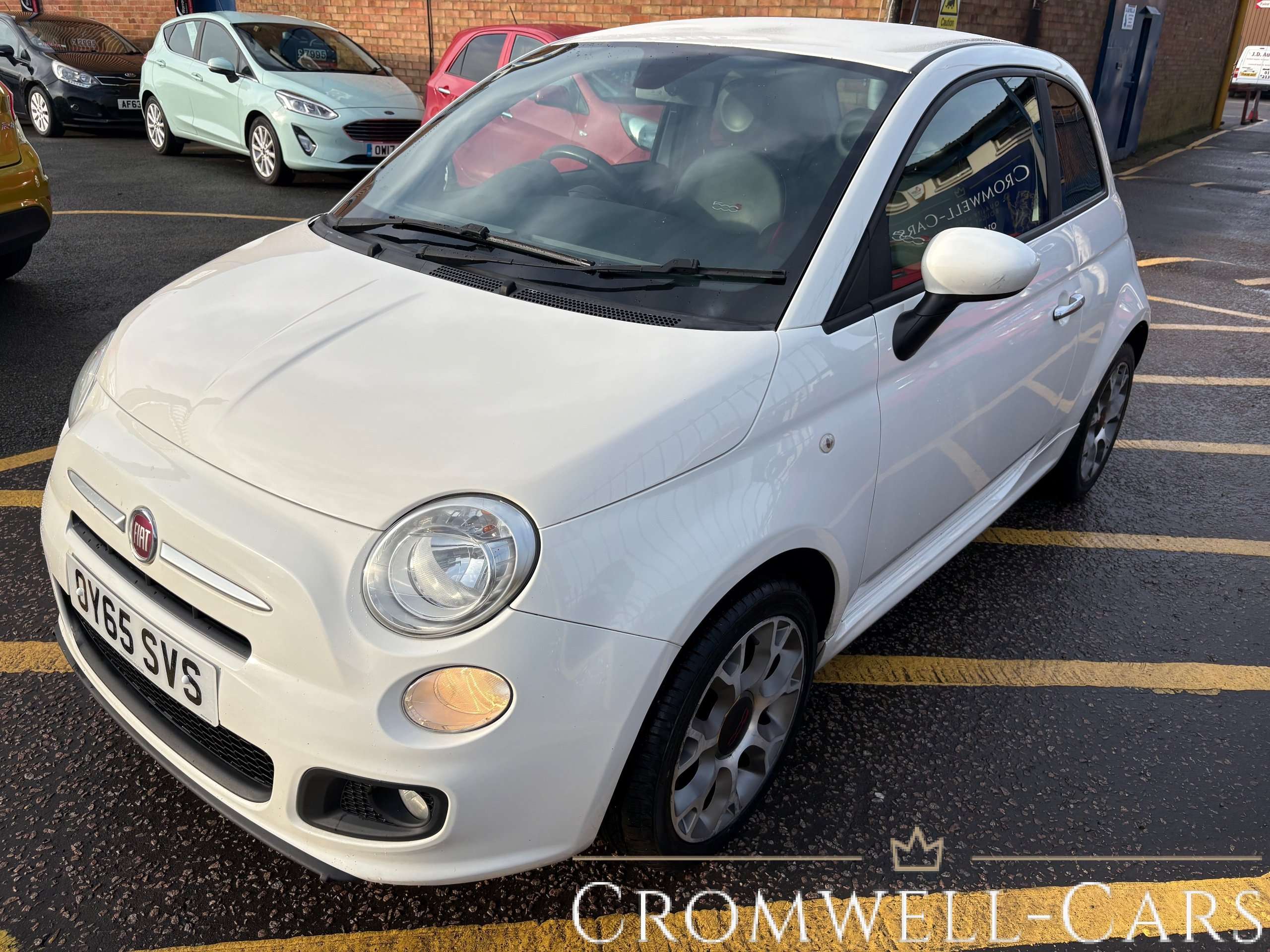 2015 FIAT 500 2015 FIAT 500