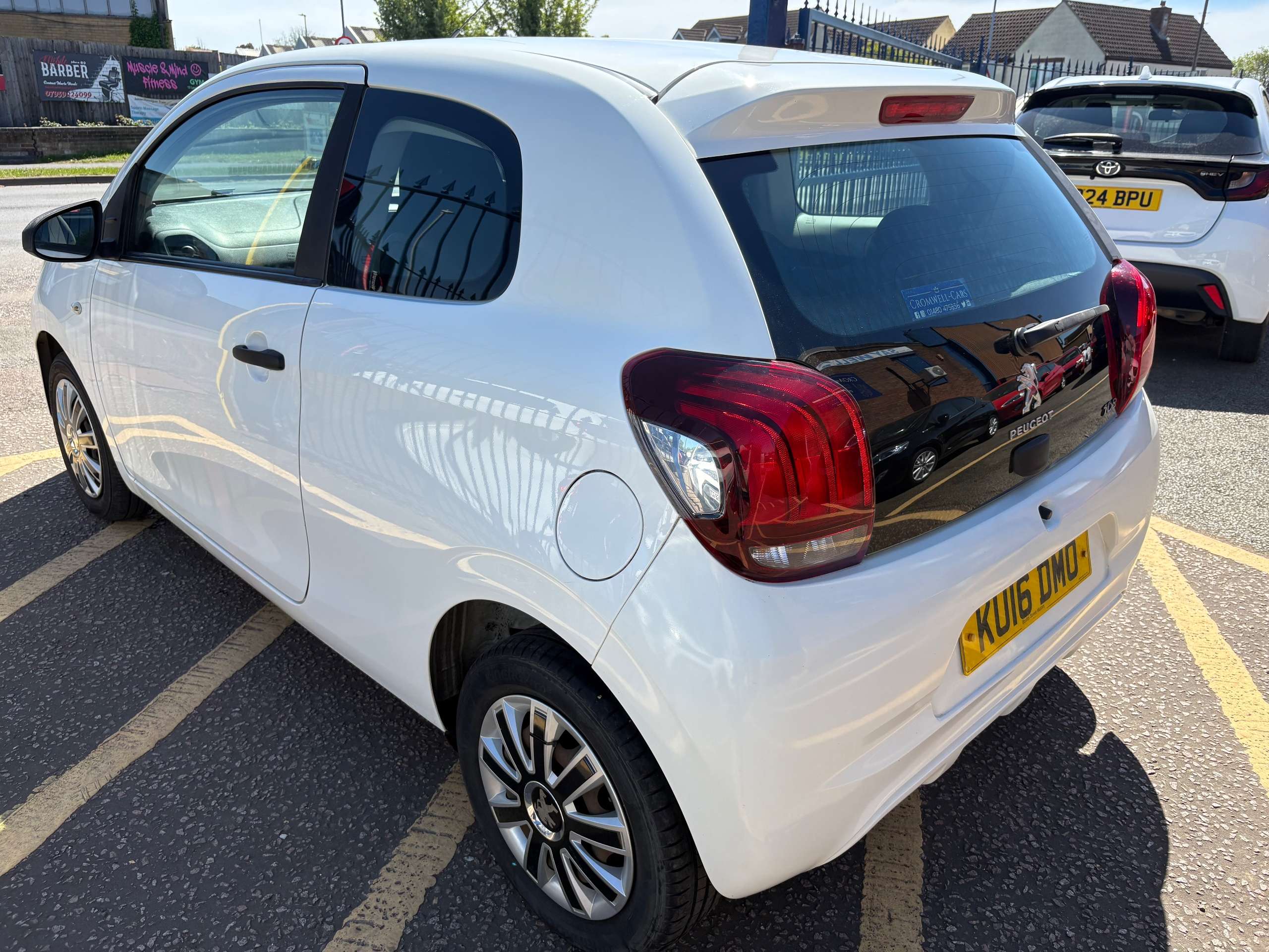 2016 PEUGEOT 108 2016 PEUGEOT 108
