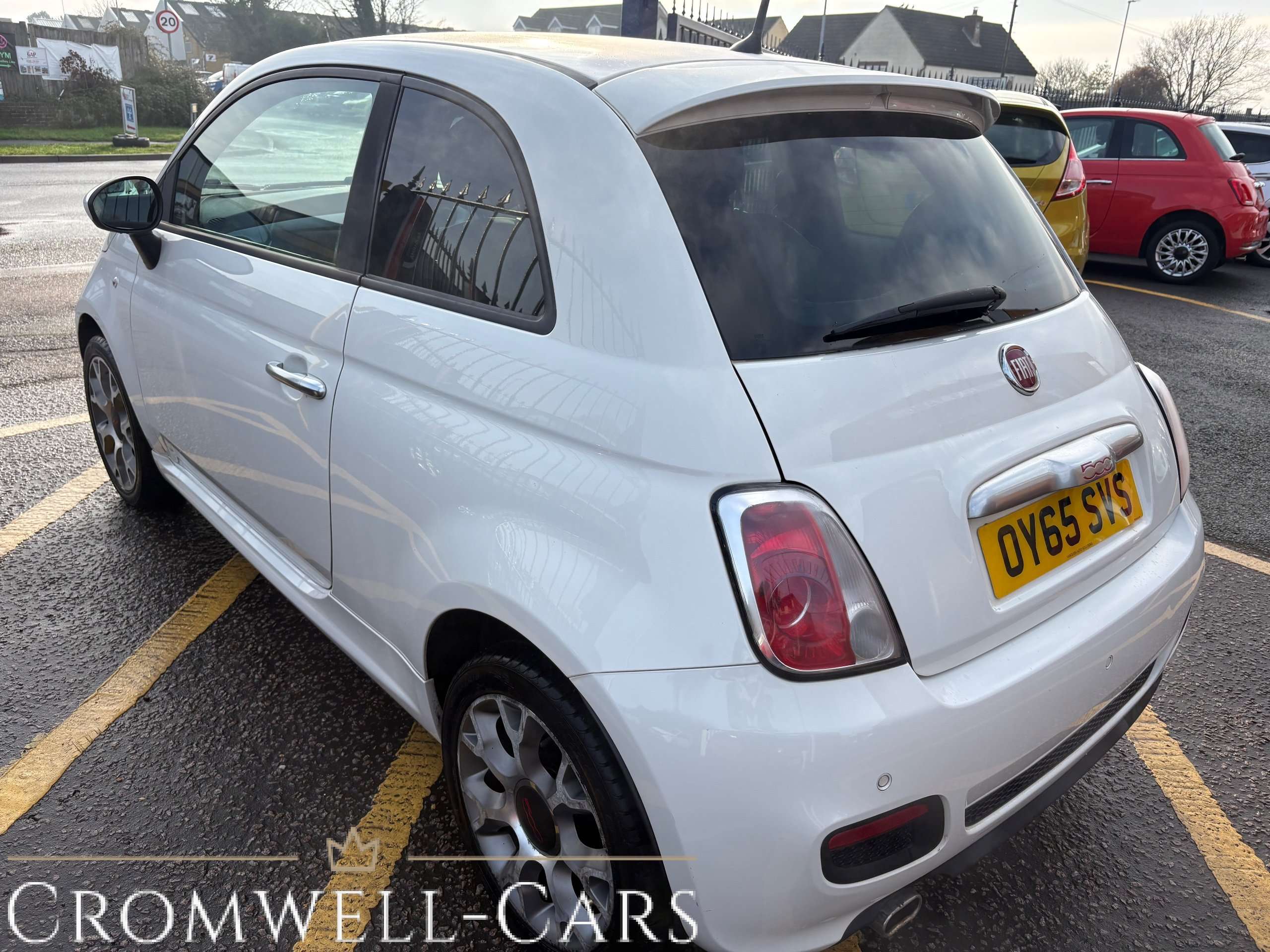 2015 FIAT 500 2015 FIAT 500