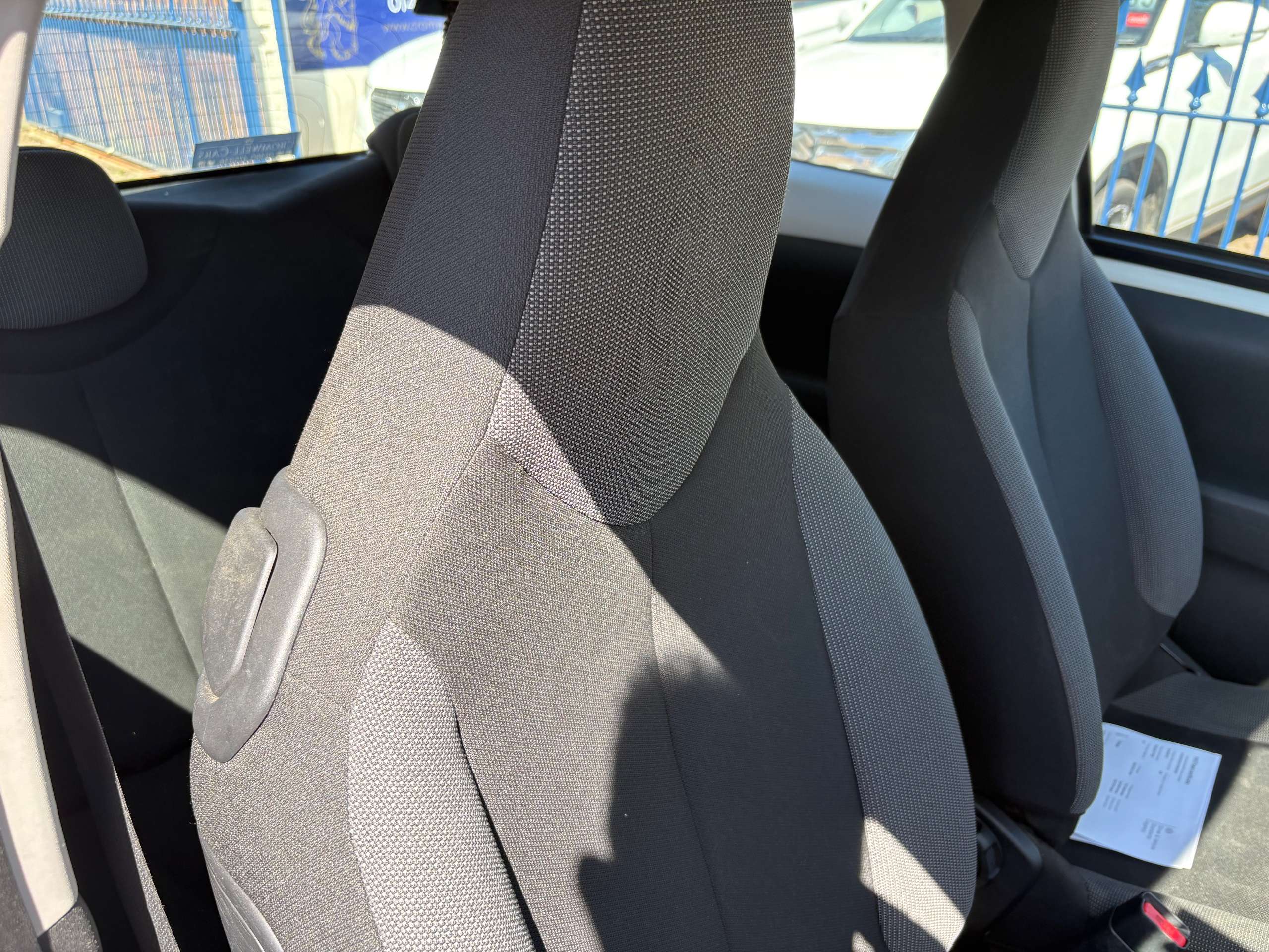 2016 PEUGEOT 108 2016 PEUGEOT 108