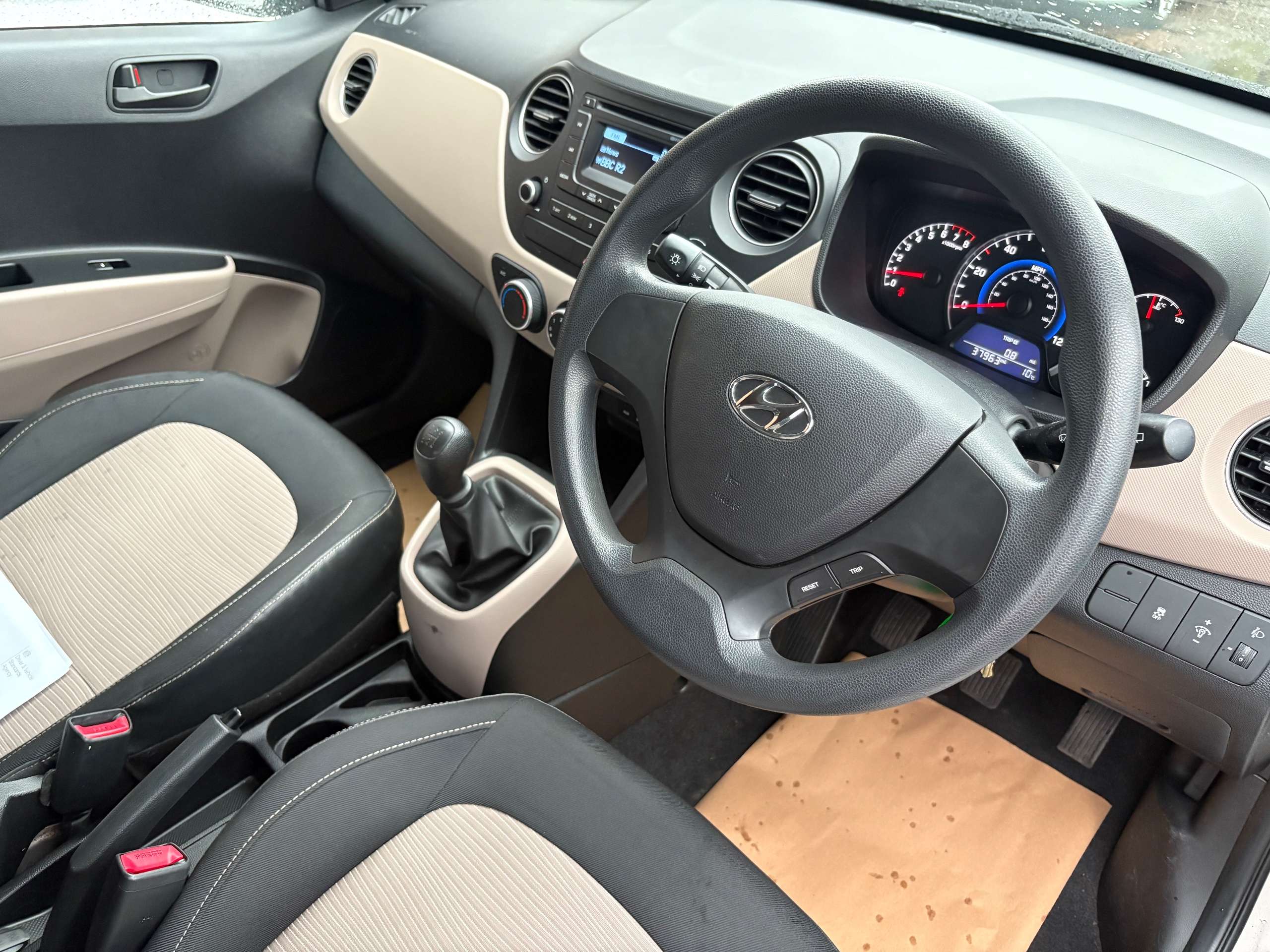 2014 HYUNDAI I10 2014 HYUNDAI I10