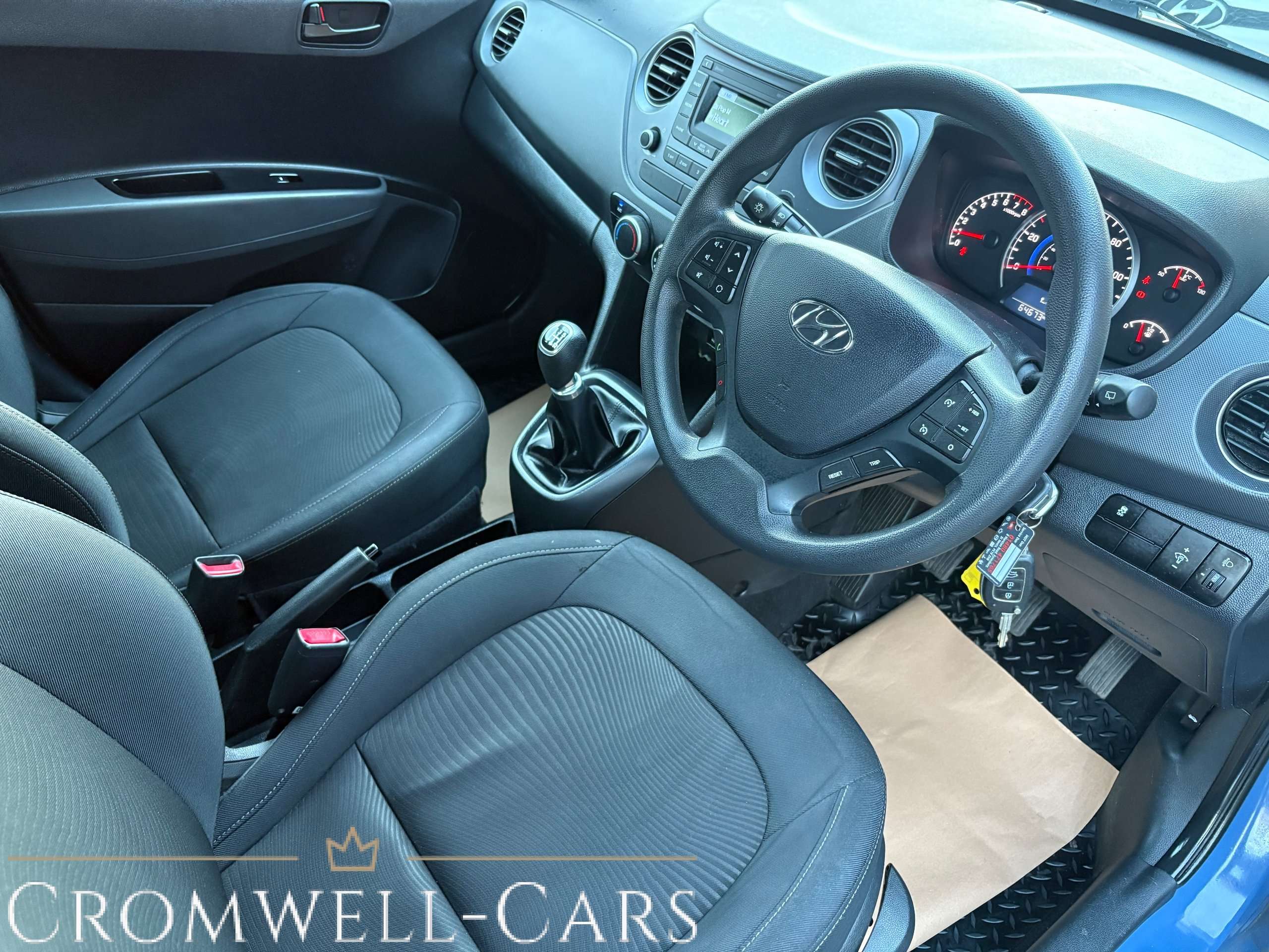 2018 HYUNDAI I10 2018 HYUNDAI I10